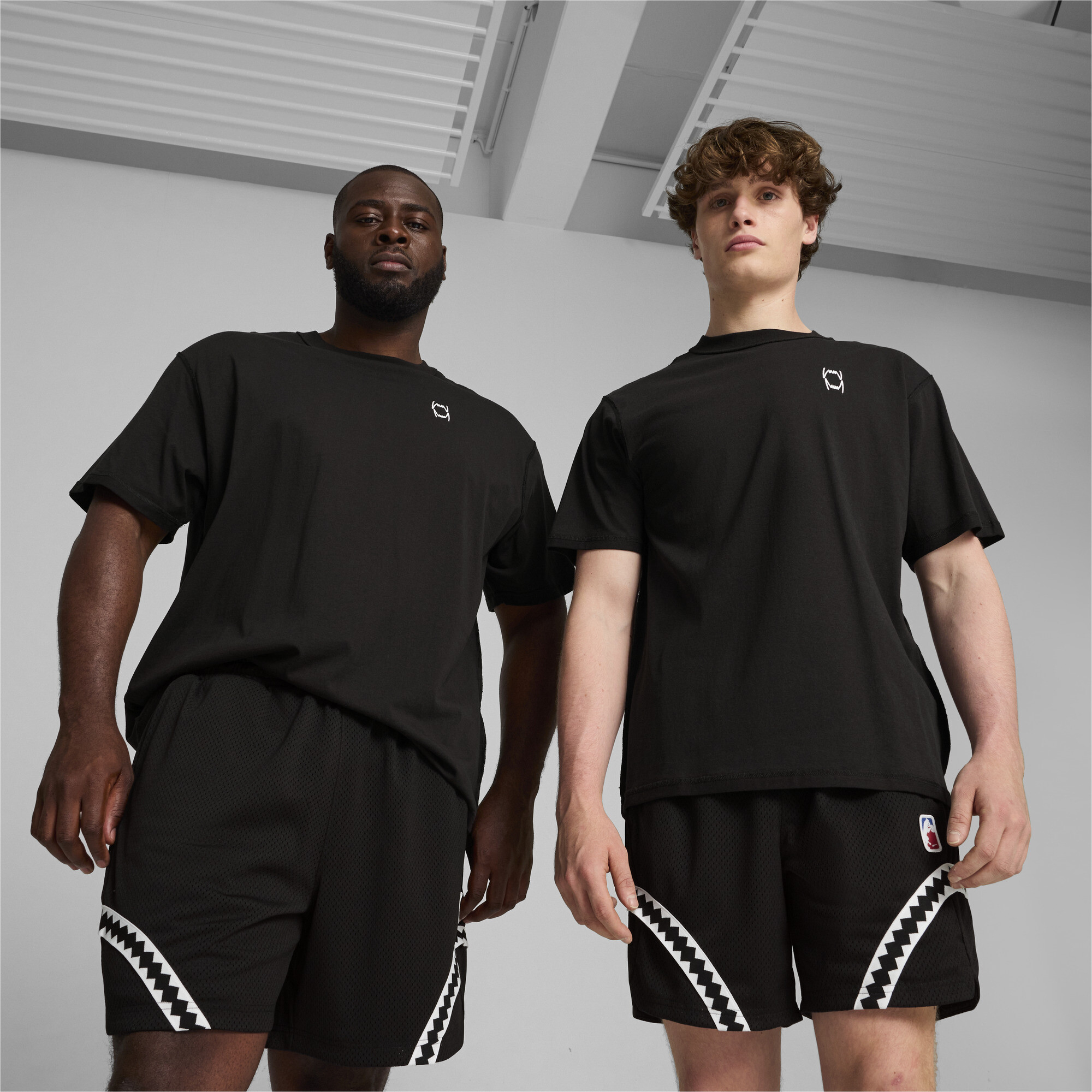 Puma მაისური Pivot Unisex Tee 2.0 PUMA Black