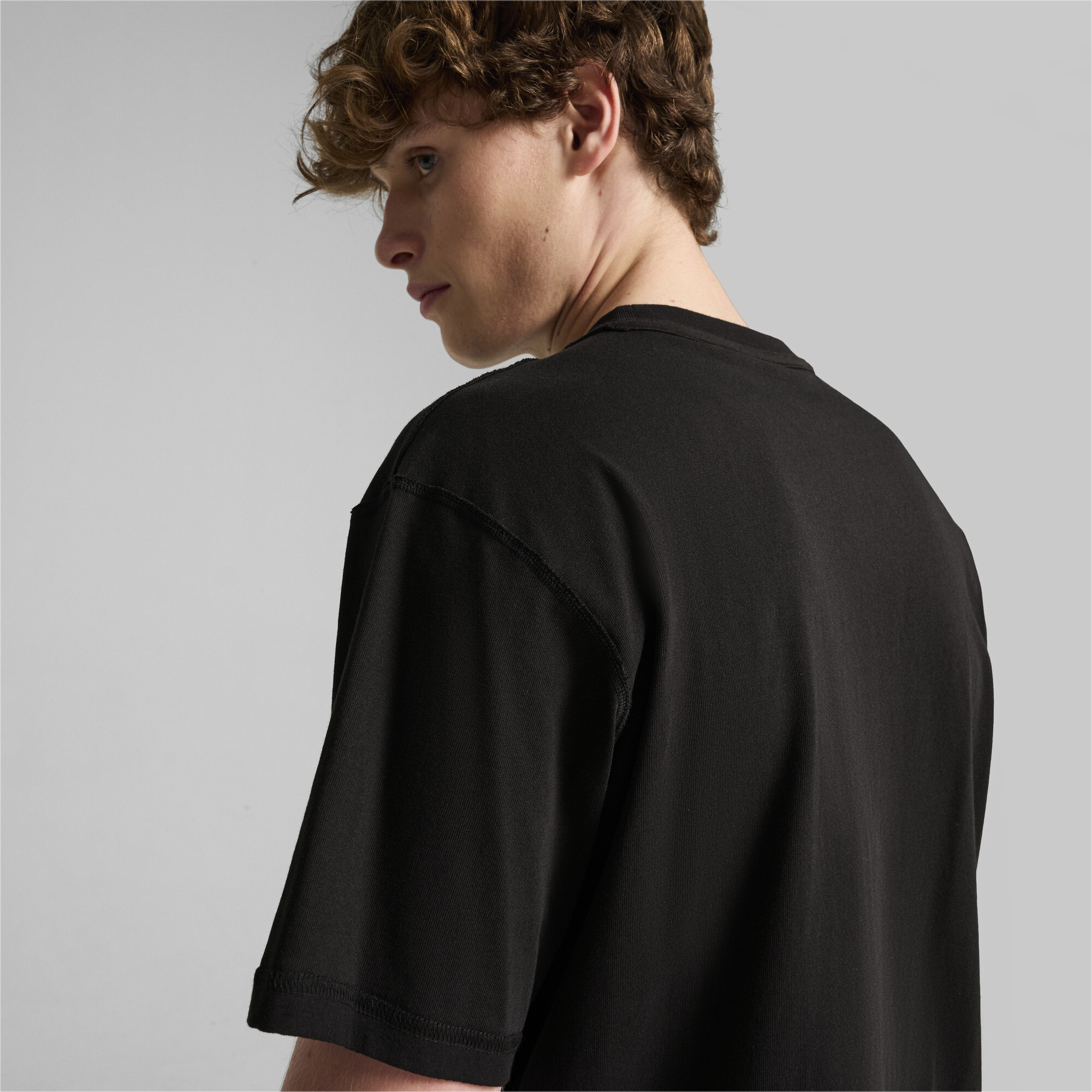 Puma მაისური Pivot Unisex Tee 2.0 PUMA Black
