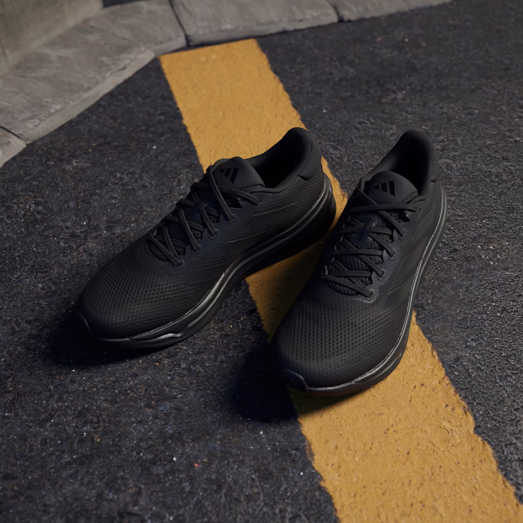 Adidas მამაკაცის სპორტული ფეხსაცმელი SUPERNOVA STRIDE M