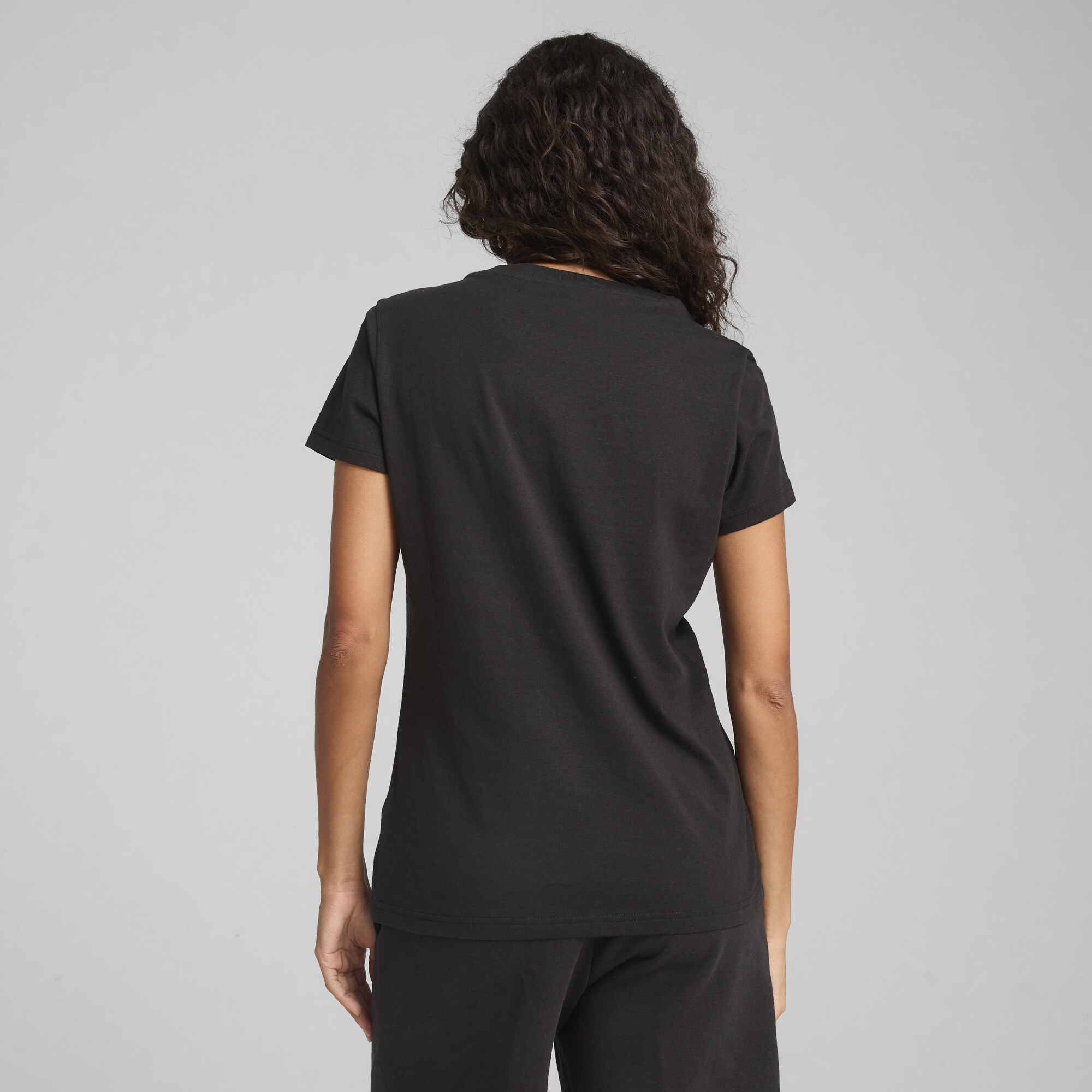 Puma ქალის მაისური ESS SCRIPT Tee