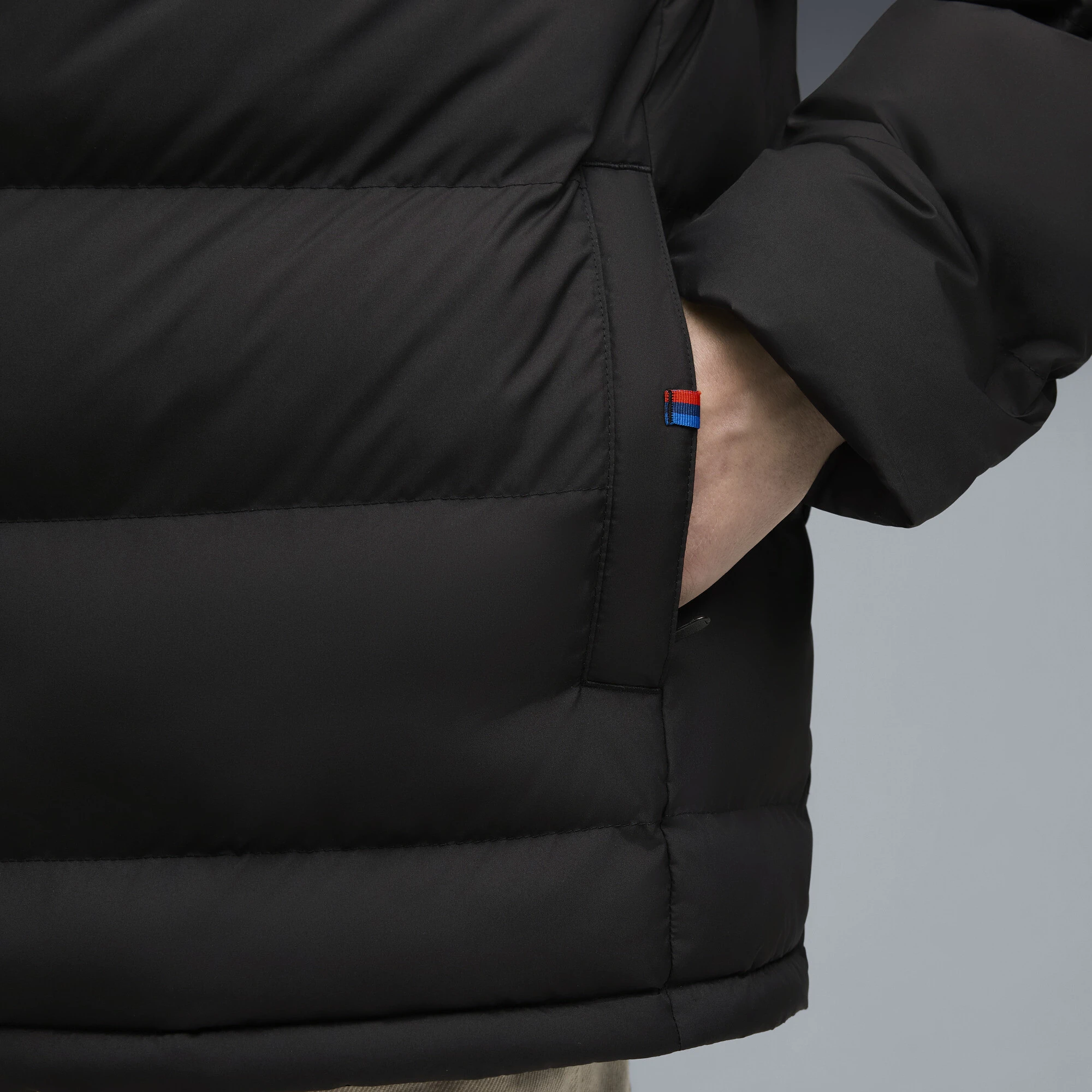 Puma ქურთუკი