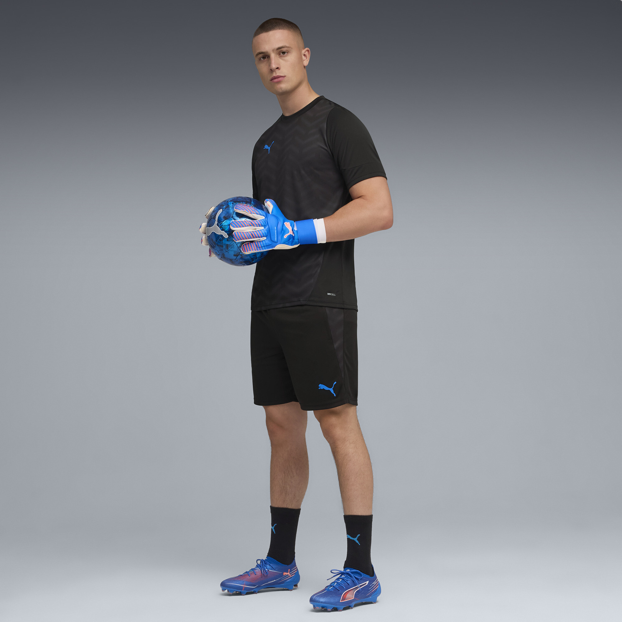 Puma შორტი