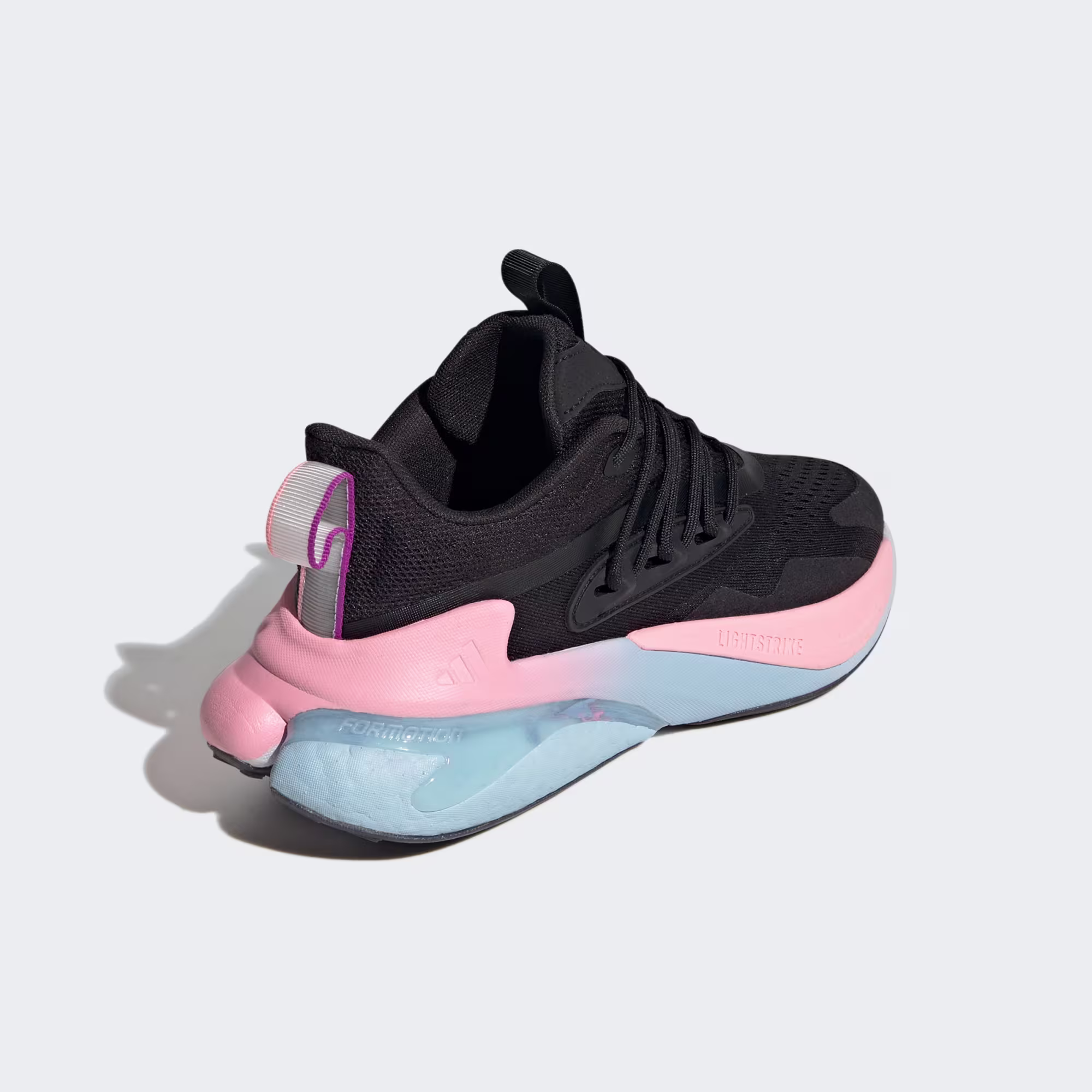 Adidas ქალის სპორტული ფეხსაცმელი AlphaBoost V2