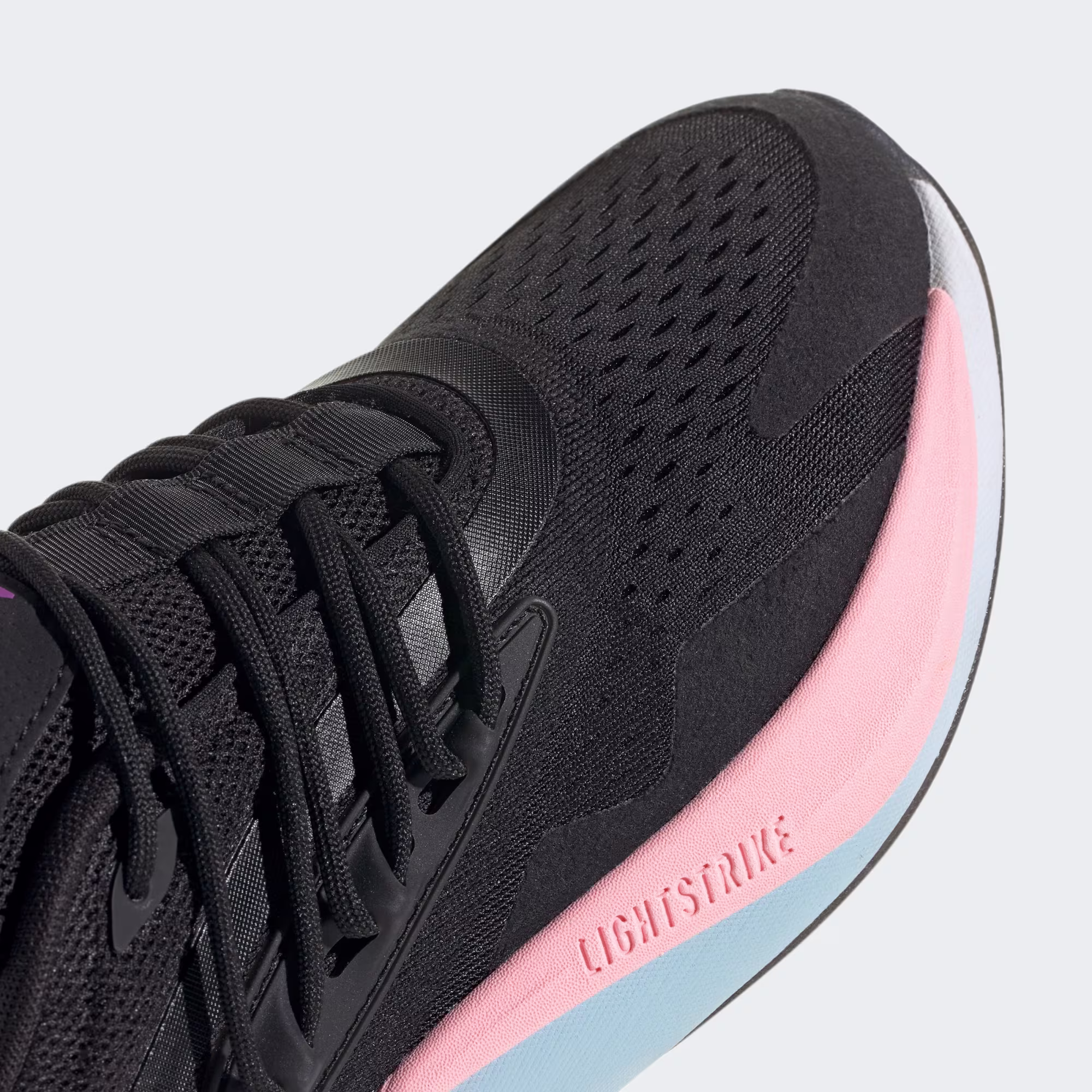 Adidas ქალის სპორტული ფეხსაცმელი AlphaBoost V2