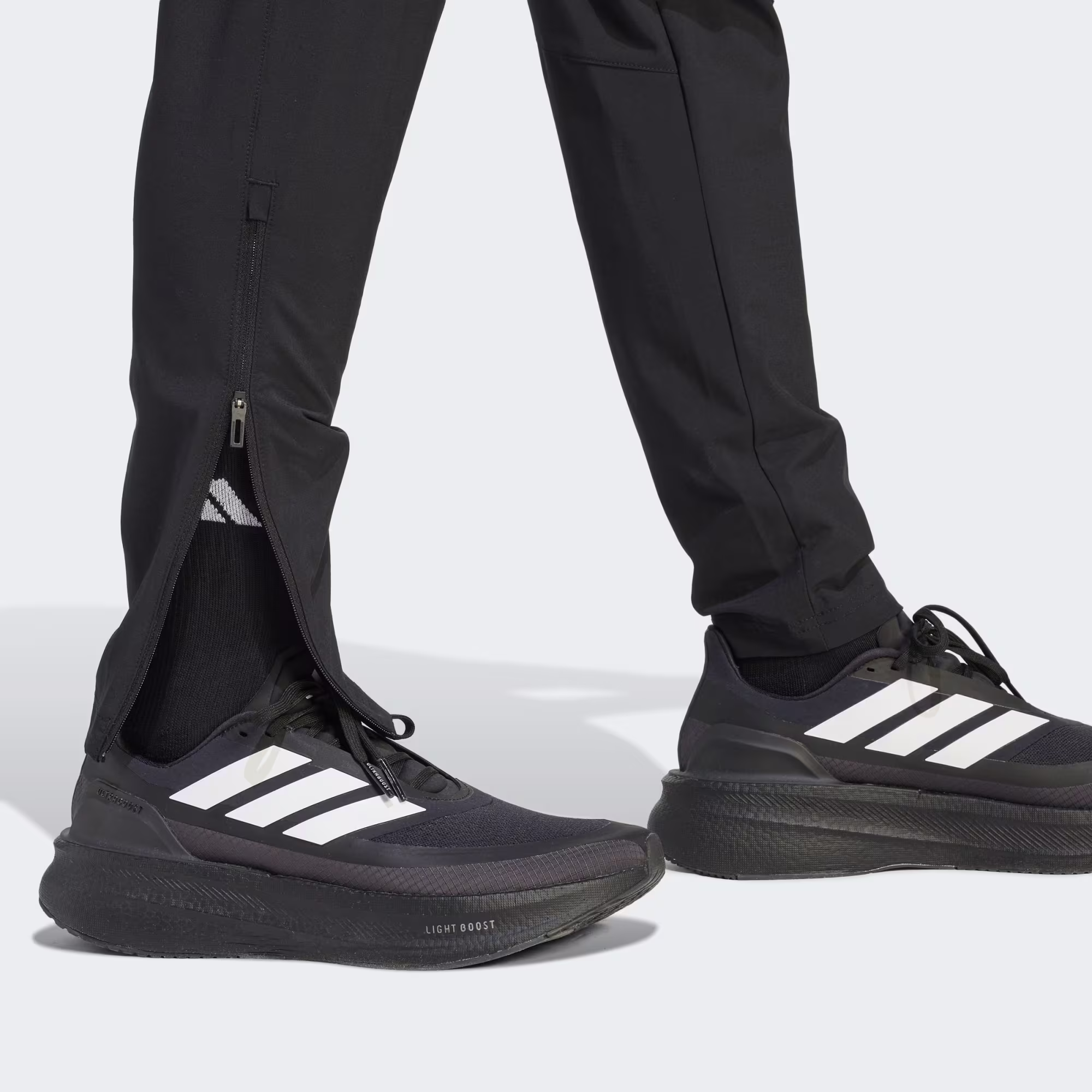 Adidas მამაკაცის შარვალი TT W PANT