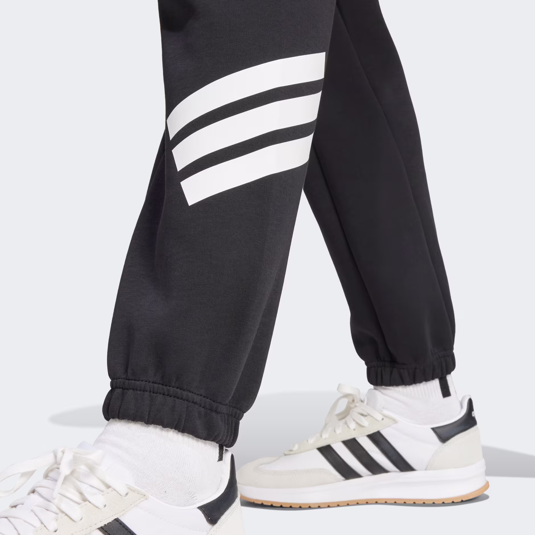 Adidas ქალის შარვალი