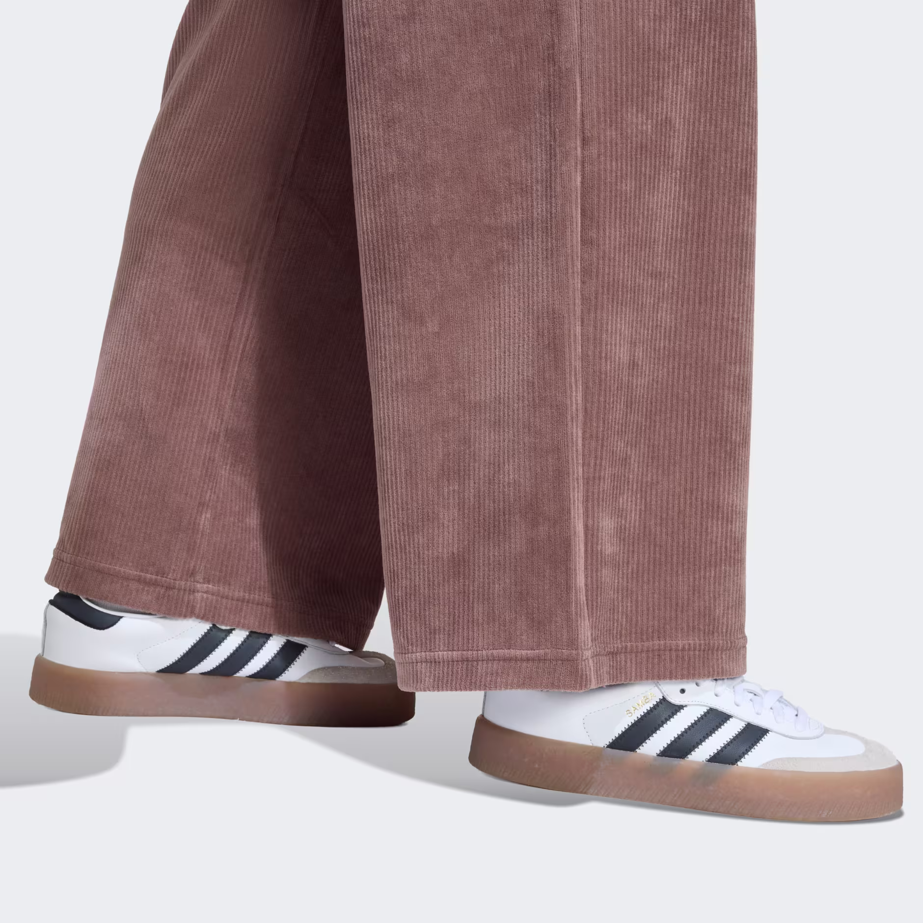 Adidas ქალის შარვალი ESS TP