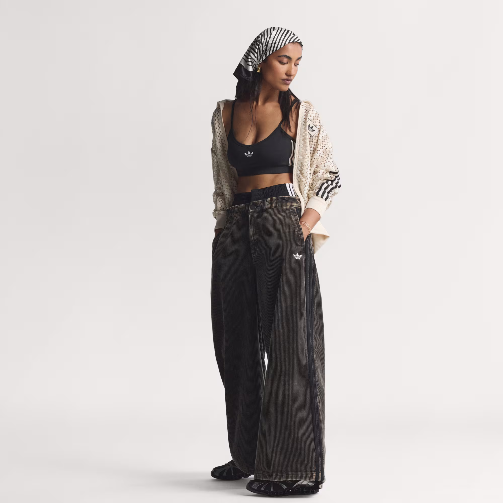 Adidas ქალის შარვალი SST PT