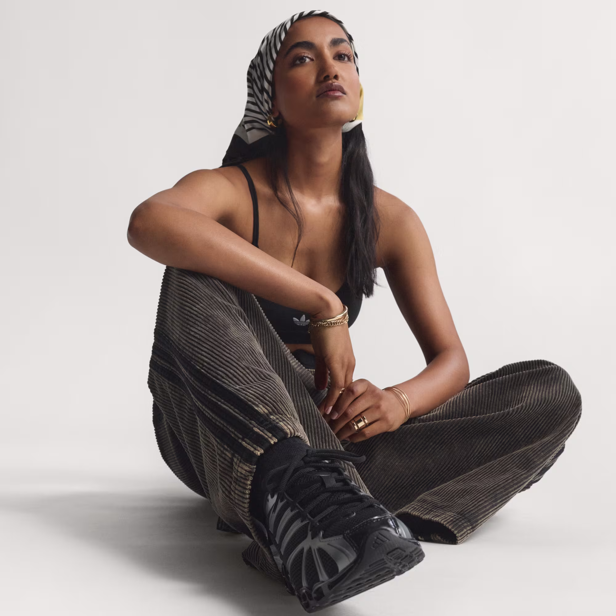 Adidas ქალის შარვალი SST PT