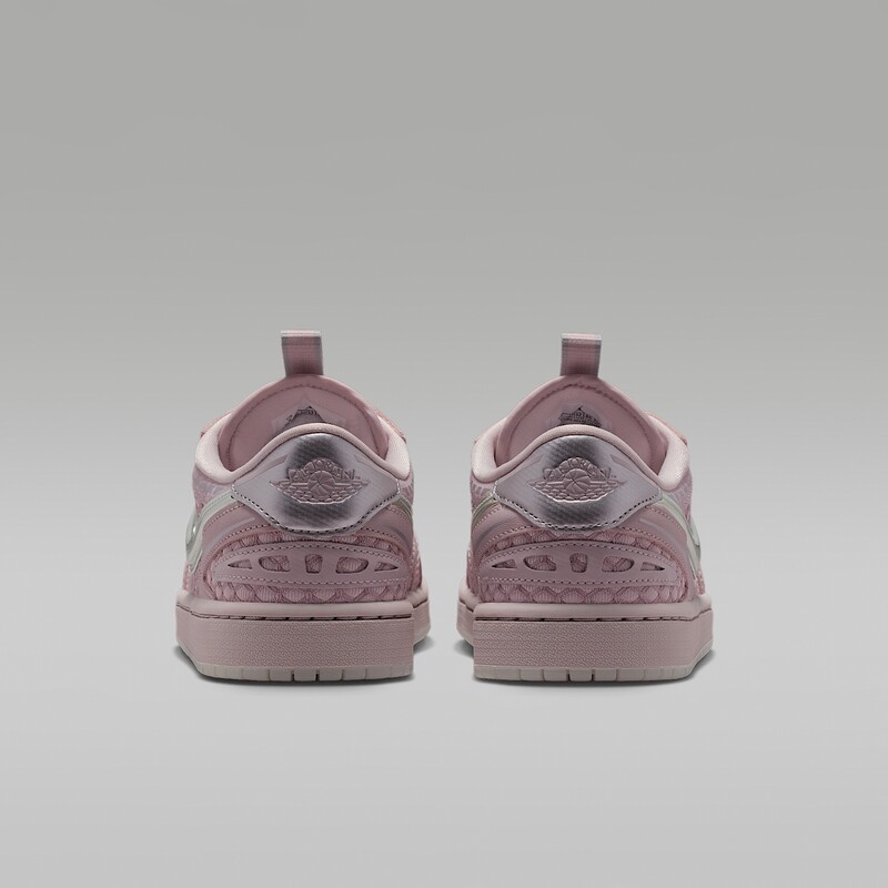 Nike ქალის სპორტული ფეხსაცმელი