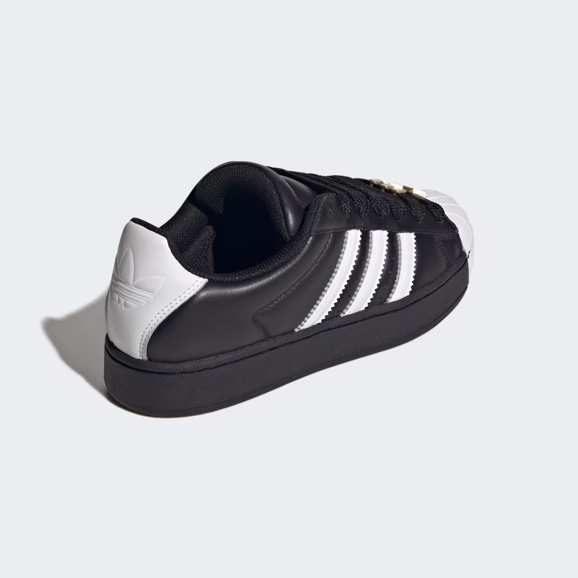 Adidas ქალის სპორტული ფეხსაცმელი SUPERSTAR ST W