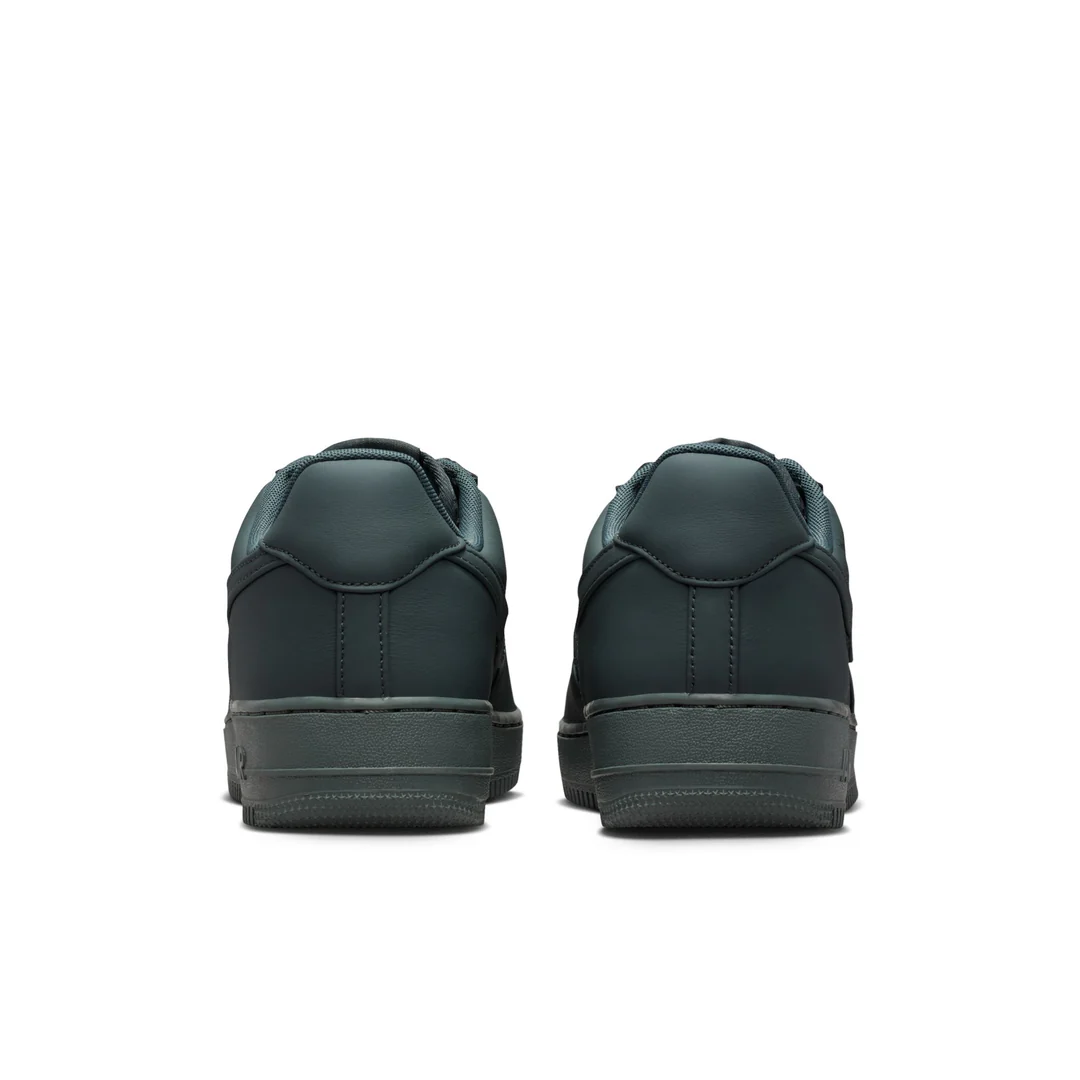 Nike მამაკაცის სპორტული ფეხსაცმელი