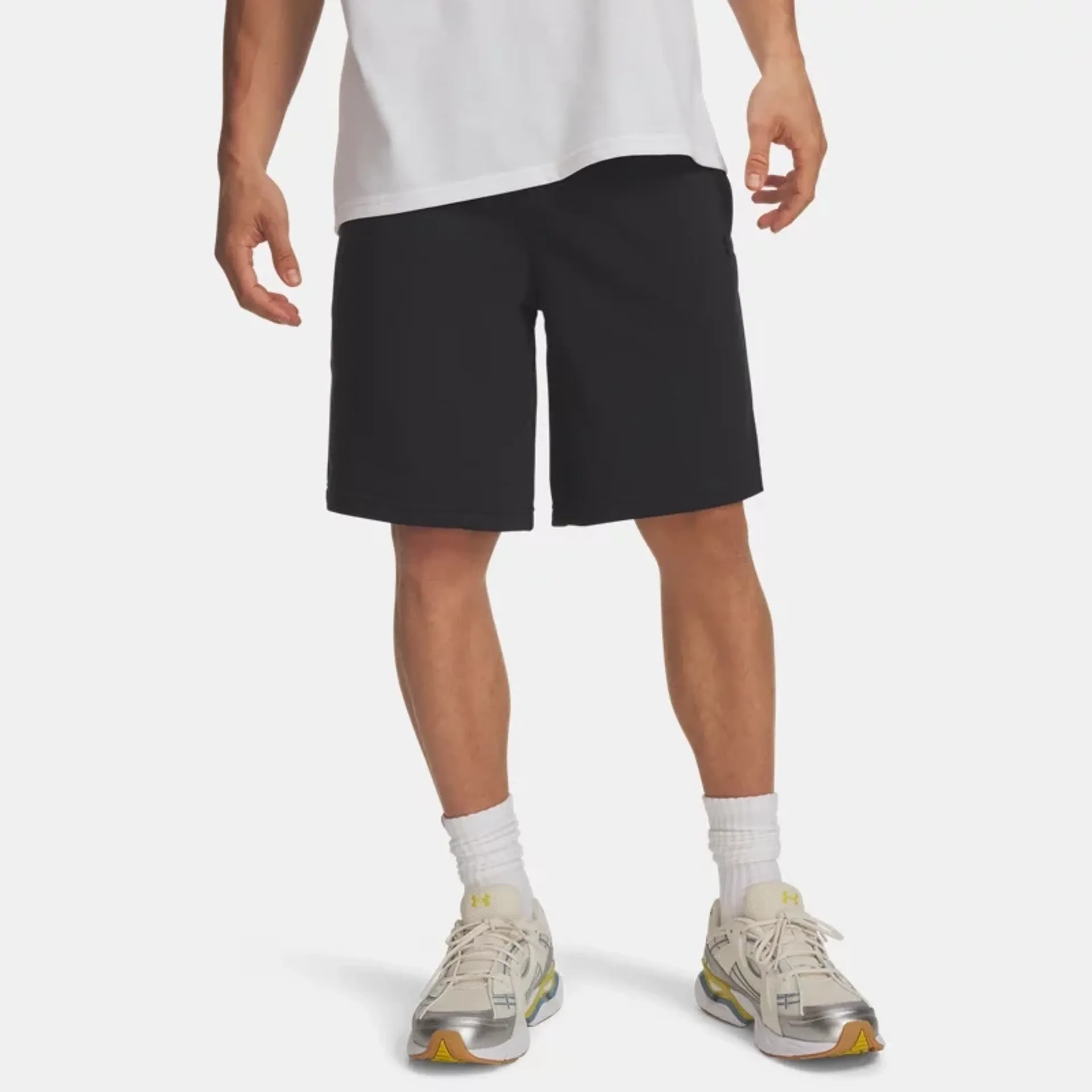 Under Armour მამაკაცის შორტი