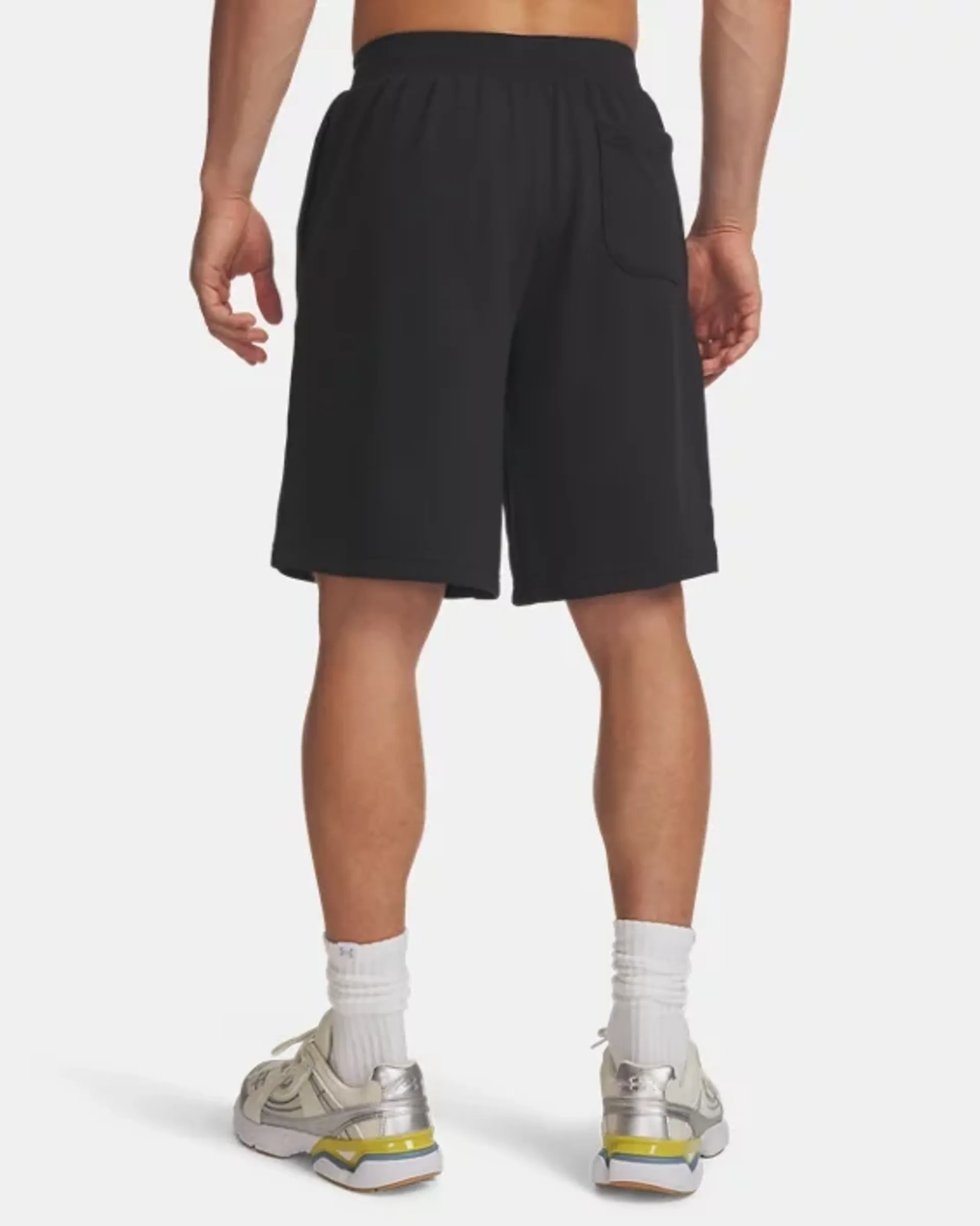 Under Armour მამაკაცის შორტი