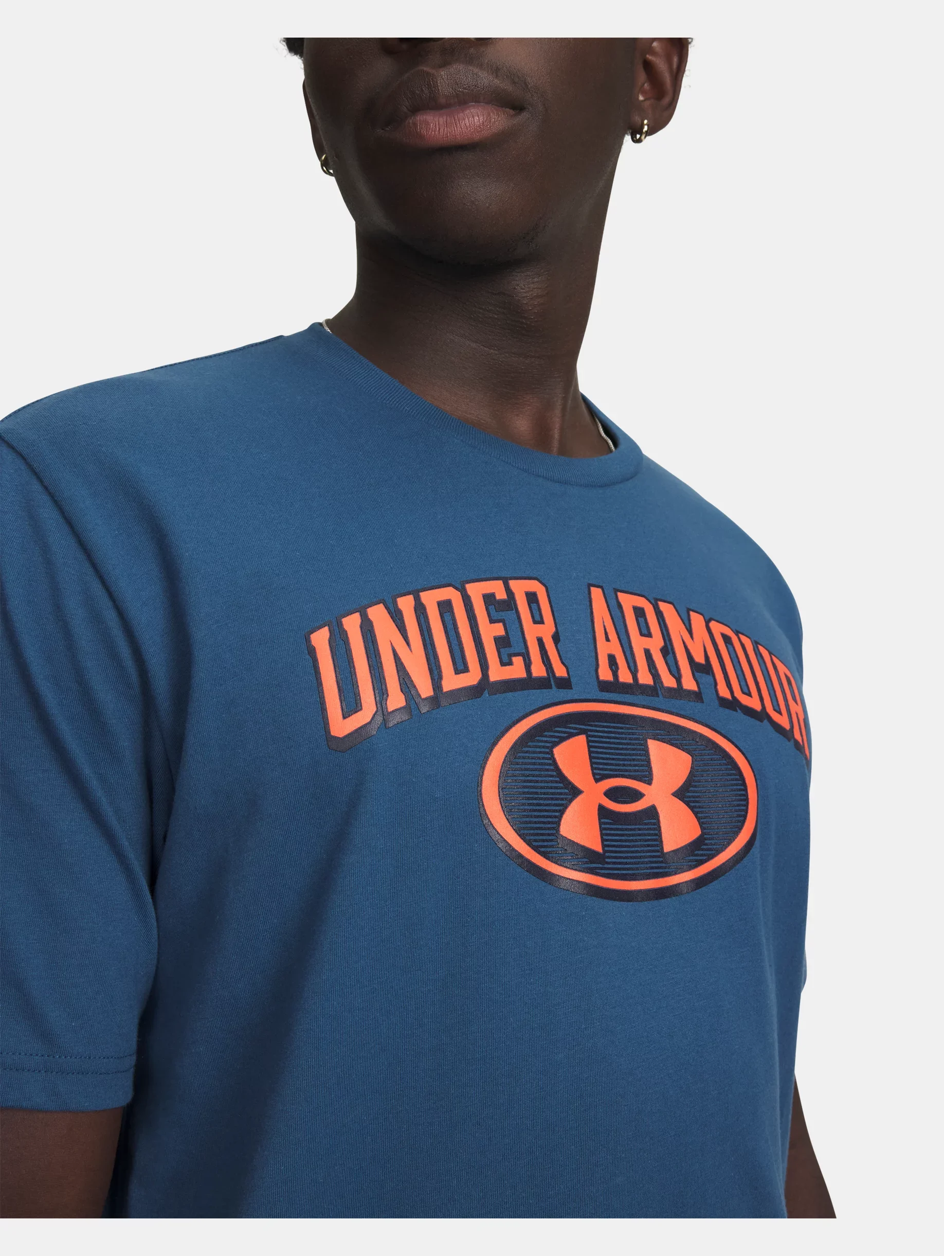 Under Armour მამაკაცის მაისური
