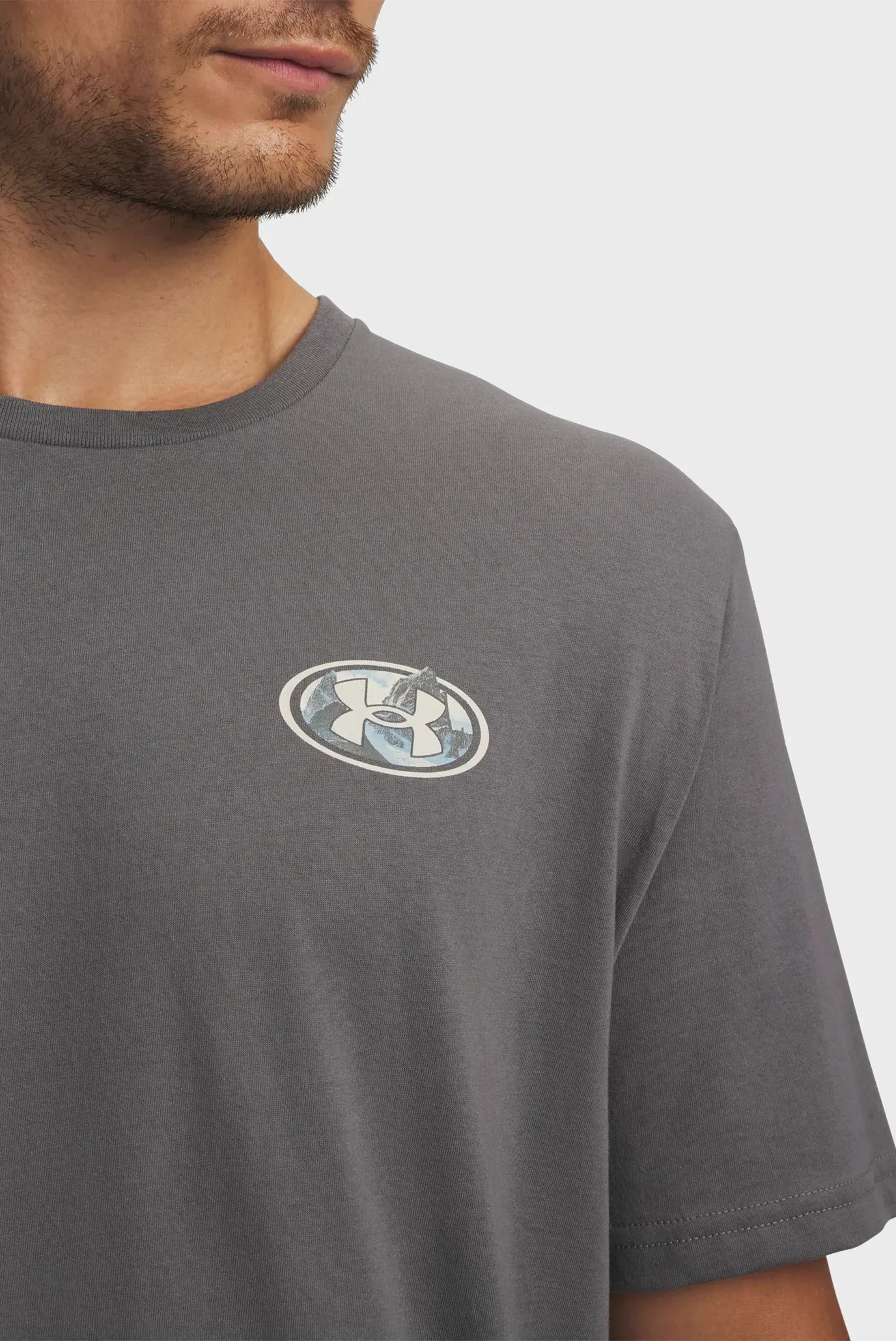 Under Armour მამაკაცის მაისური