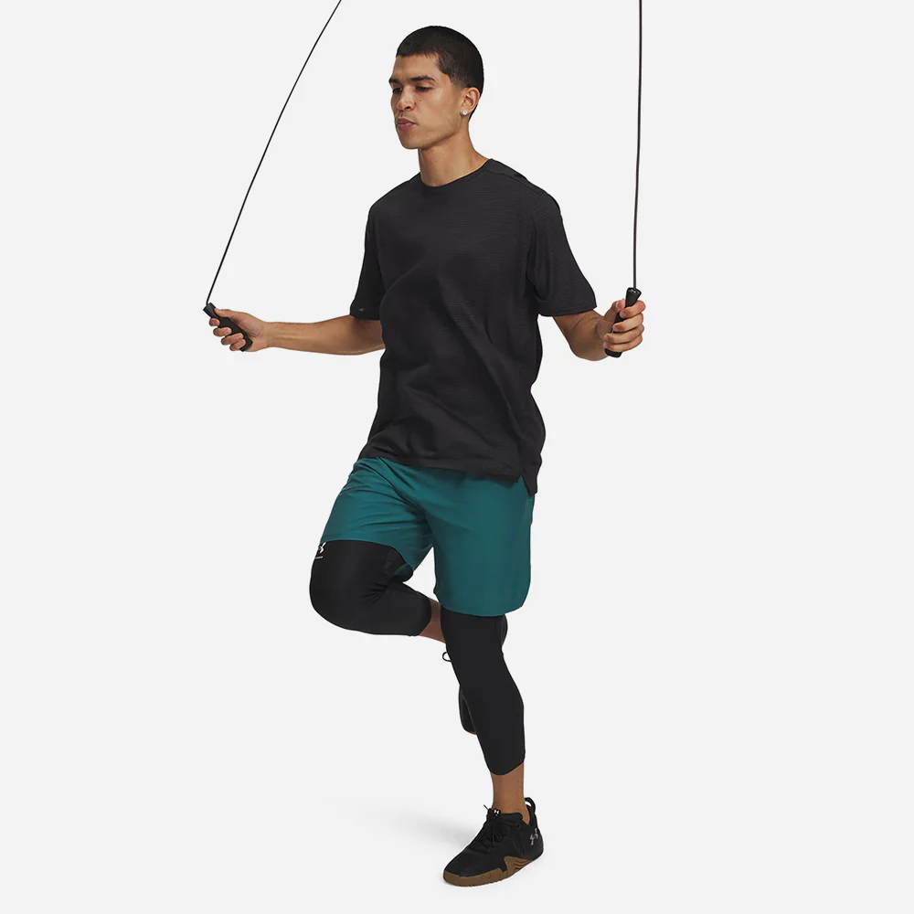 Under Armour მამაკაცის შორტი
