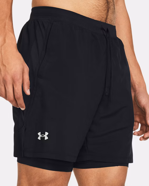 Under Armour მამაკაცის შორტი