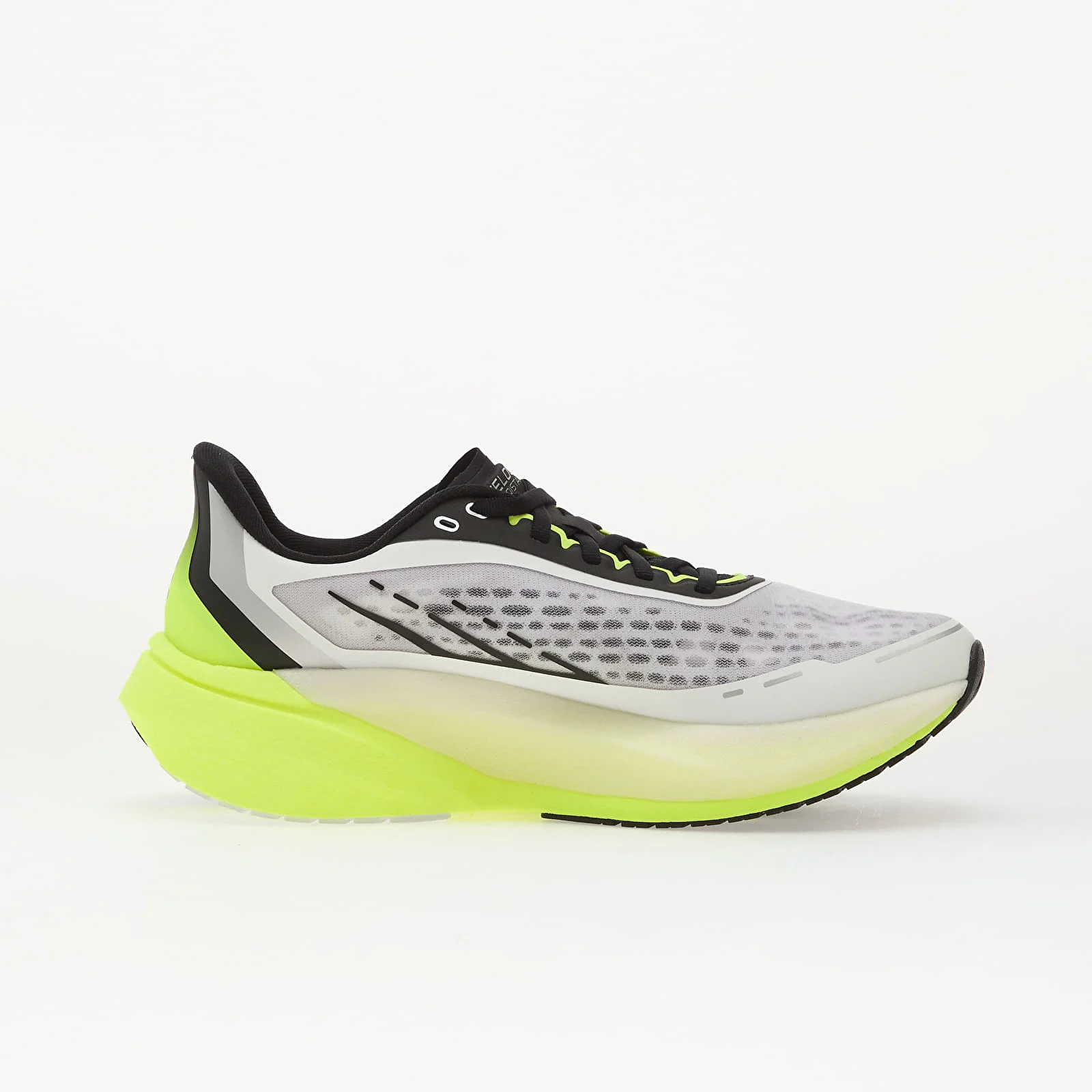 Under Armour მამაკაცის სპორტული ფეხსაცმელი