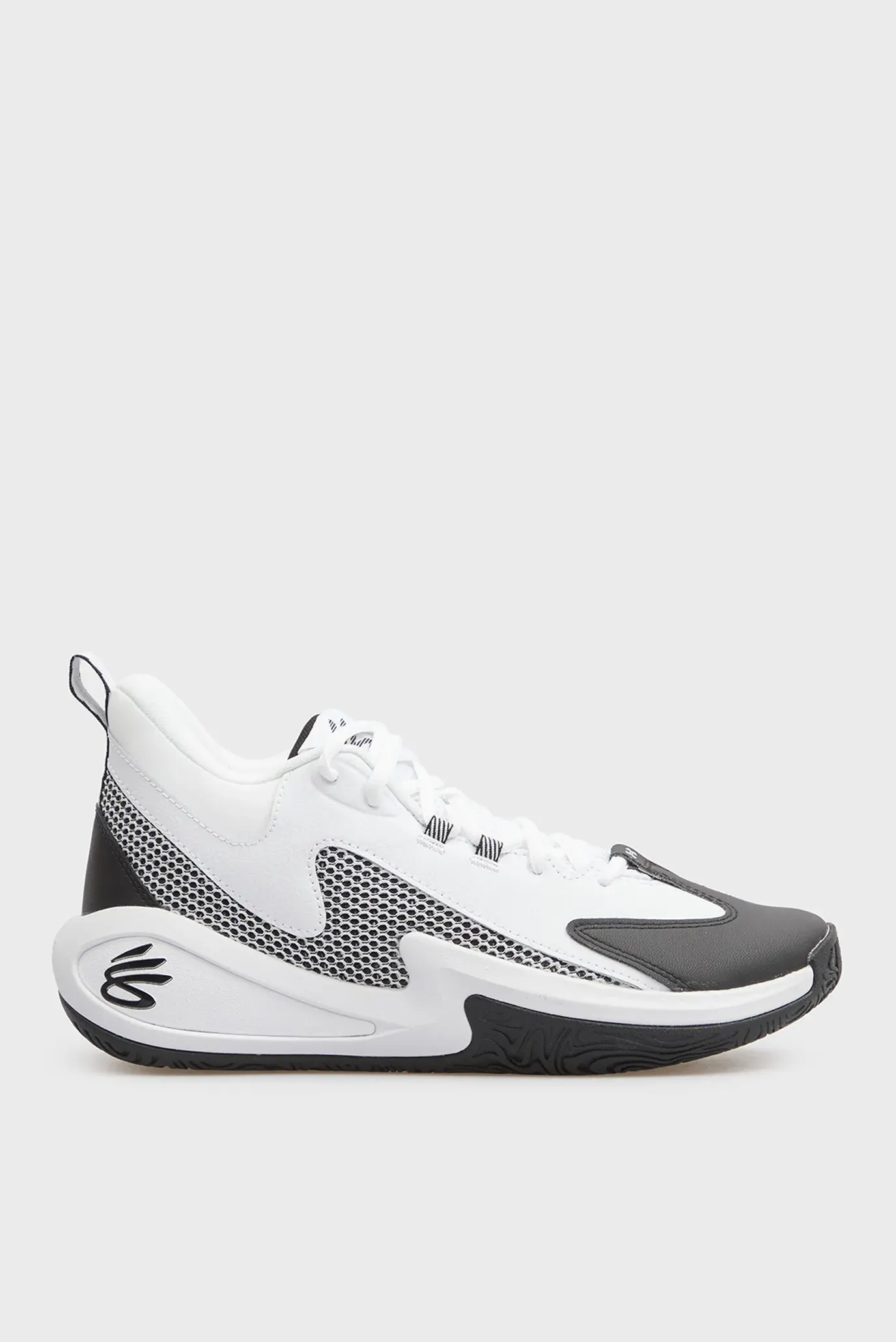 Under Armour მამაკაცის სპორტული ფეხსაცმელი