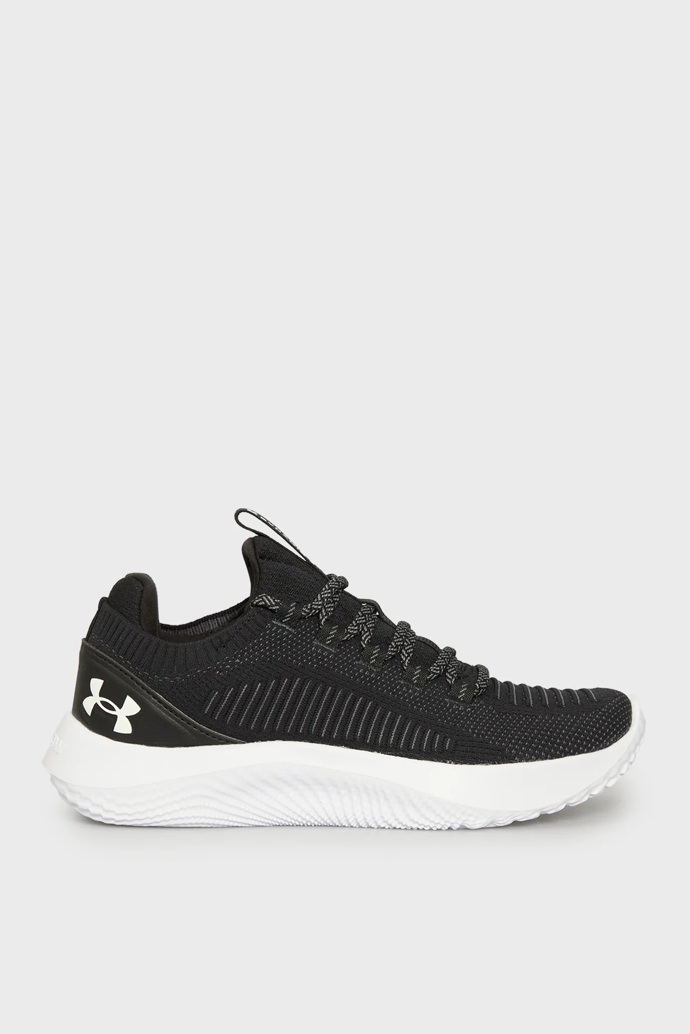Under Armour მამაკაცის სპორტული ფეხსაცმელი