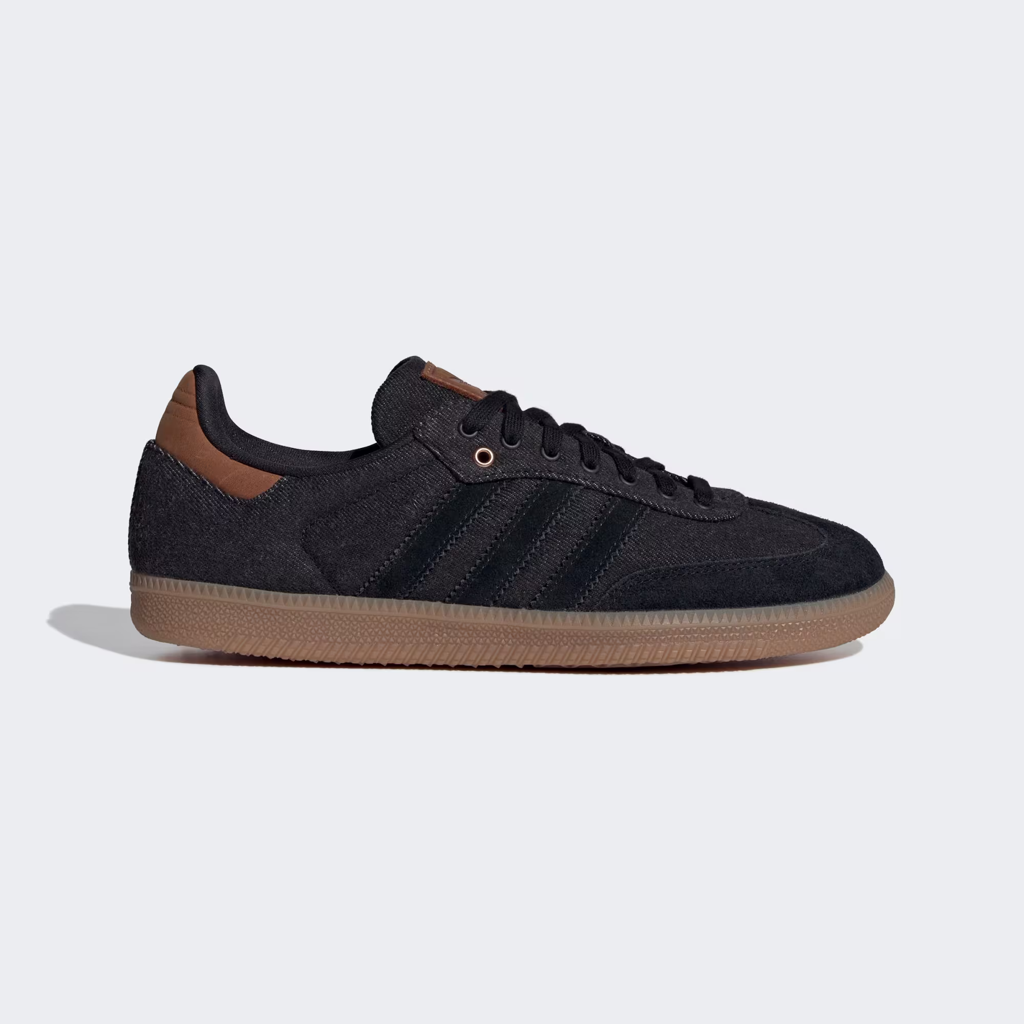 Adidas მამაკაცის სპორტული ფეხსაცმელი