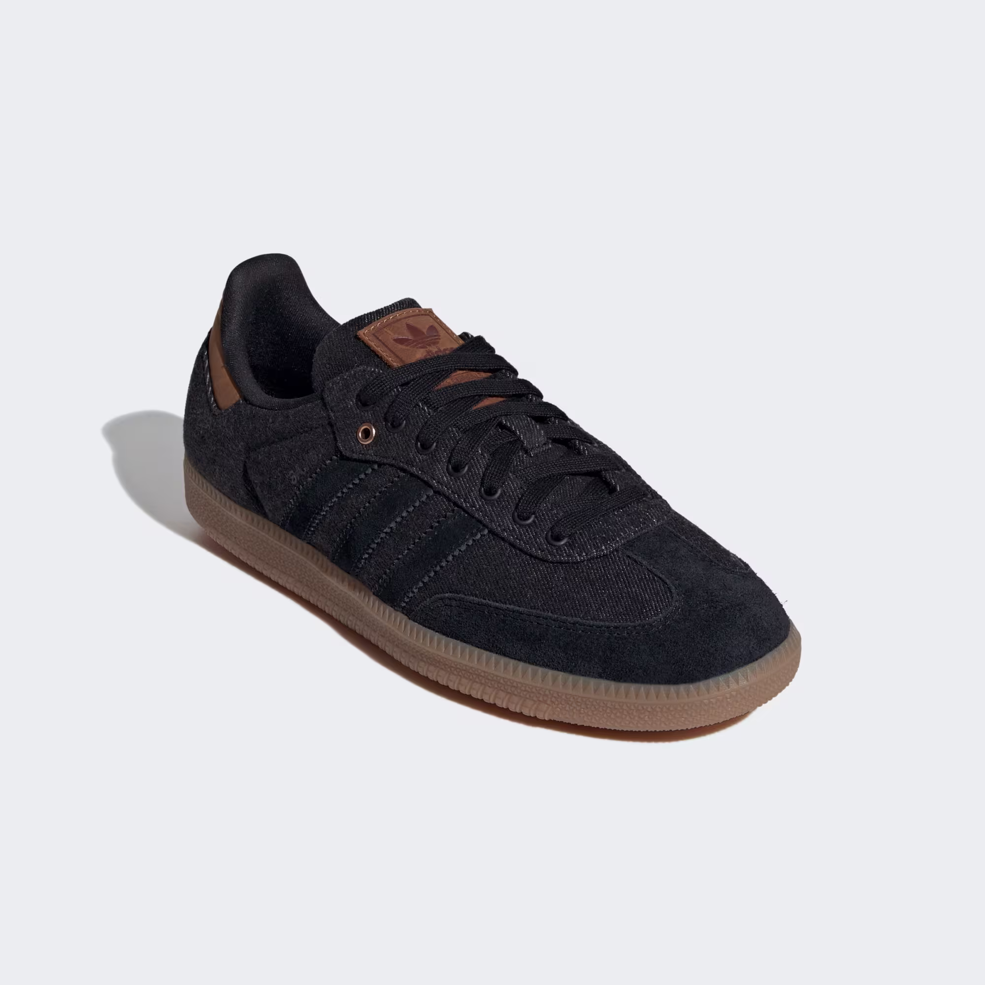 Adidas მამაკაცის სპორტული ფეხსაცმელი