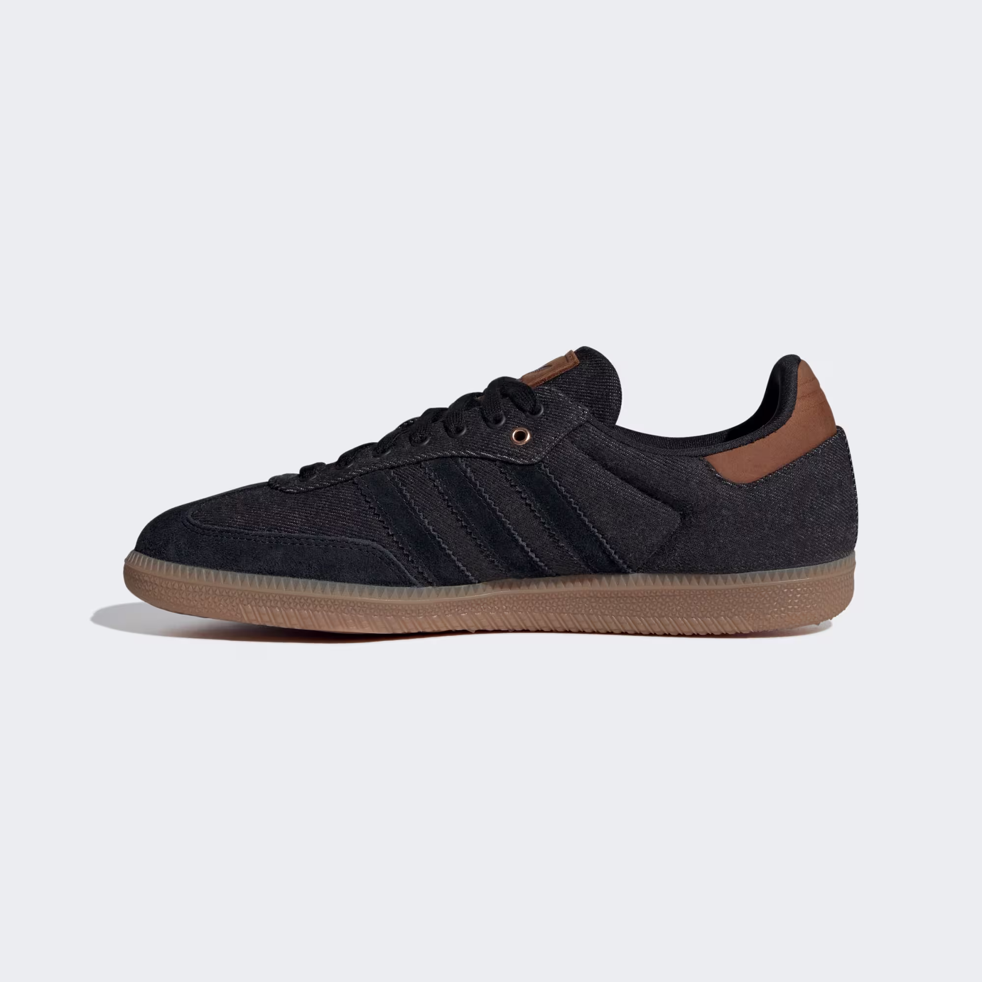 Adidas მამაკაცის სპორტული ფეხსაცმელი
