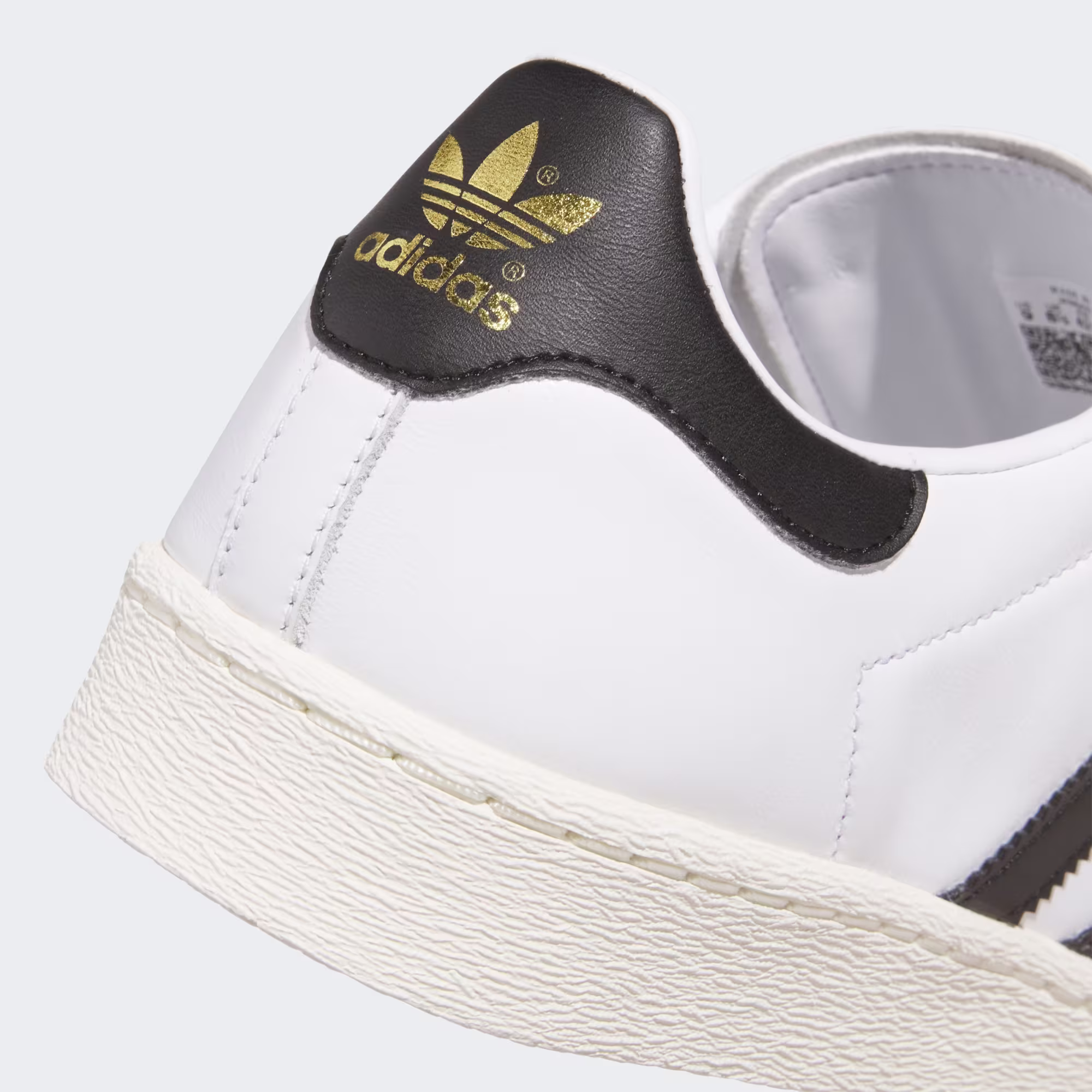 Adidas მამაკაცის სპორტული ფეხსაცმელი