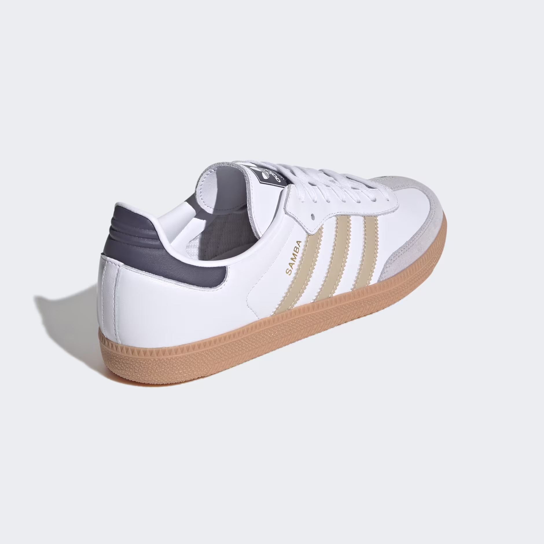 Adidas მამაკაცის სპორტული ფეხსაცმელი