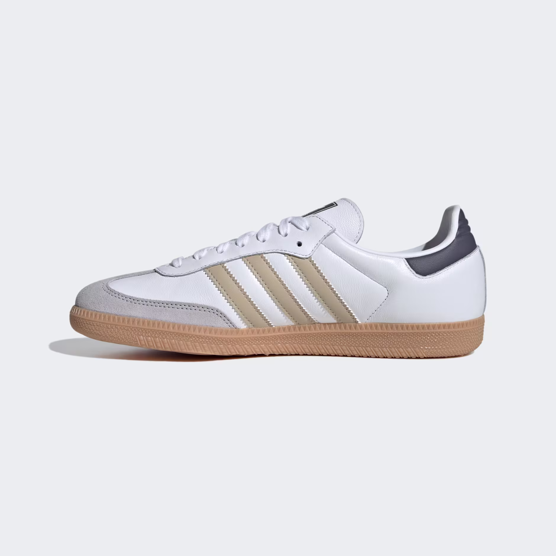 Adidas მამაკაცის სპორტული ფეხსაცმელი