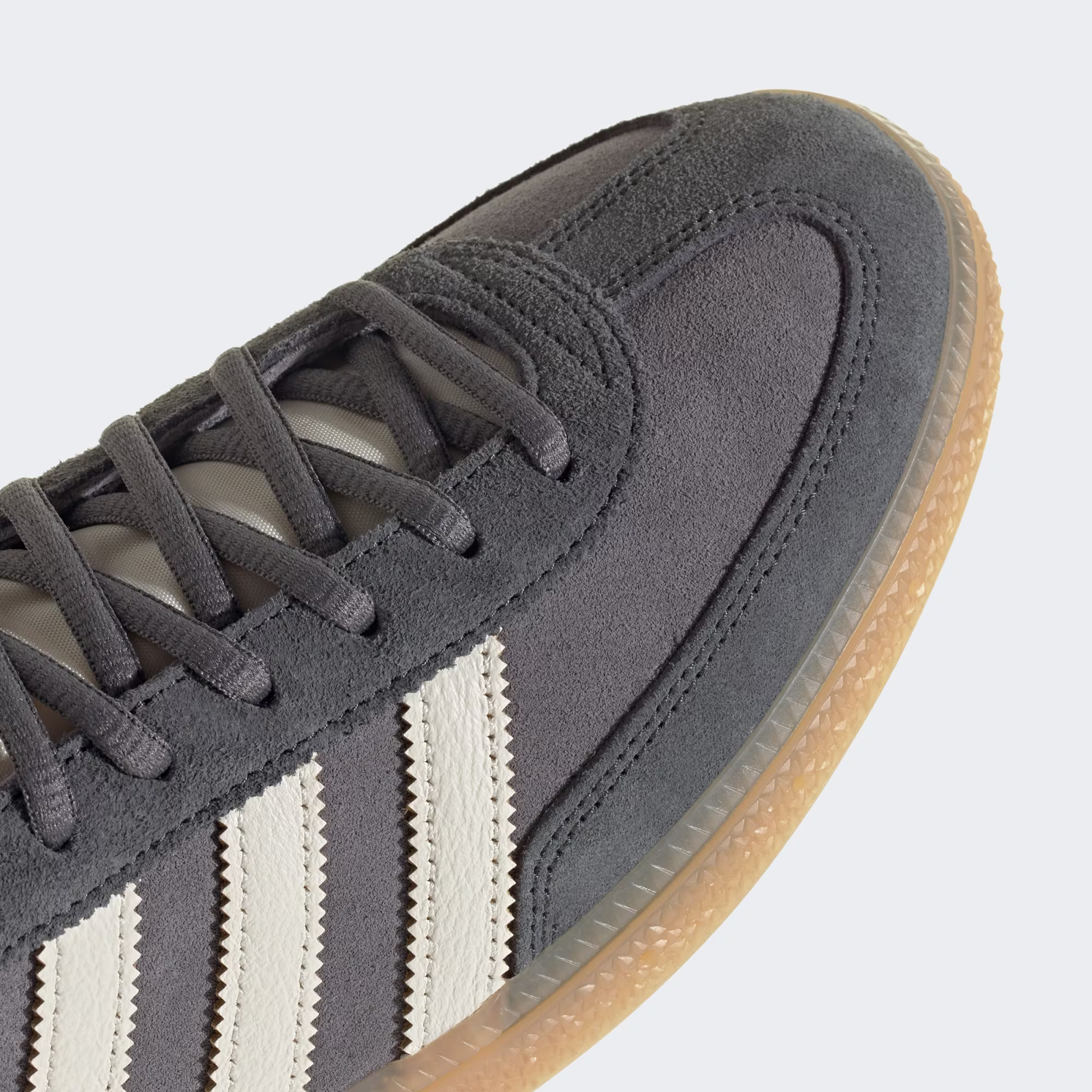 Adidas მამაკაცის სპორტული ფეხსაცმელი