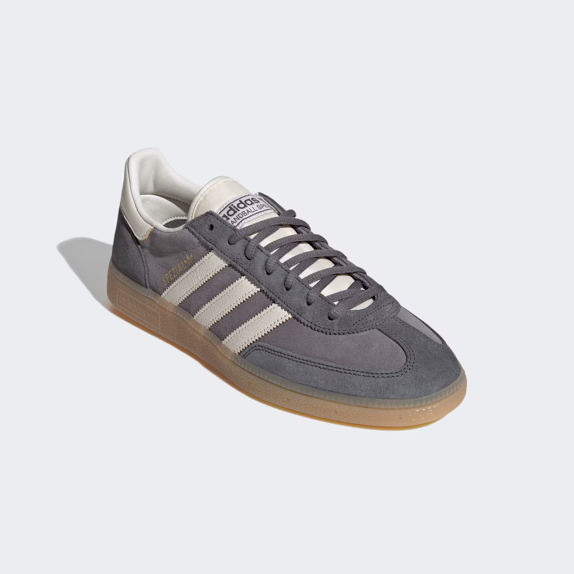 Adidas მამაკაცის სპორტული ფეხსაცმელი