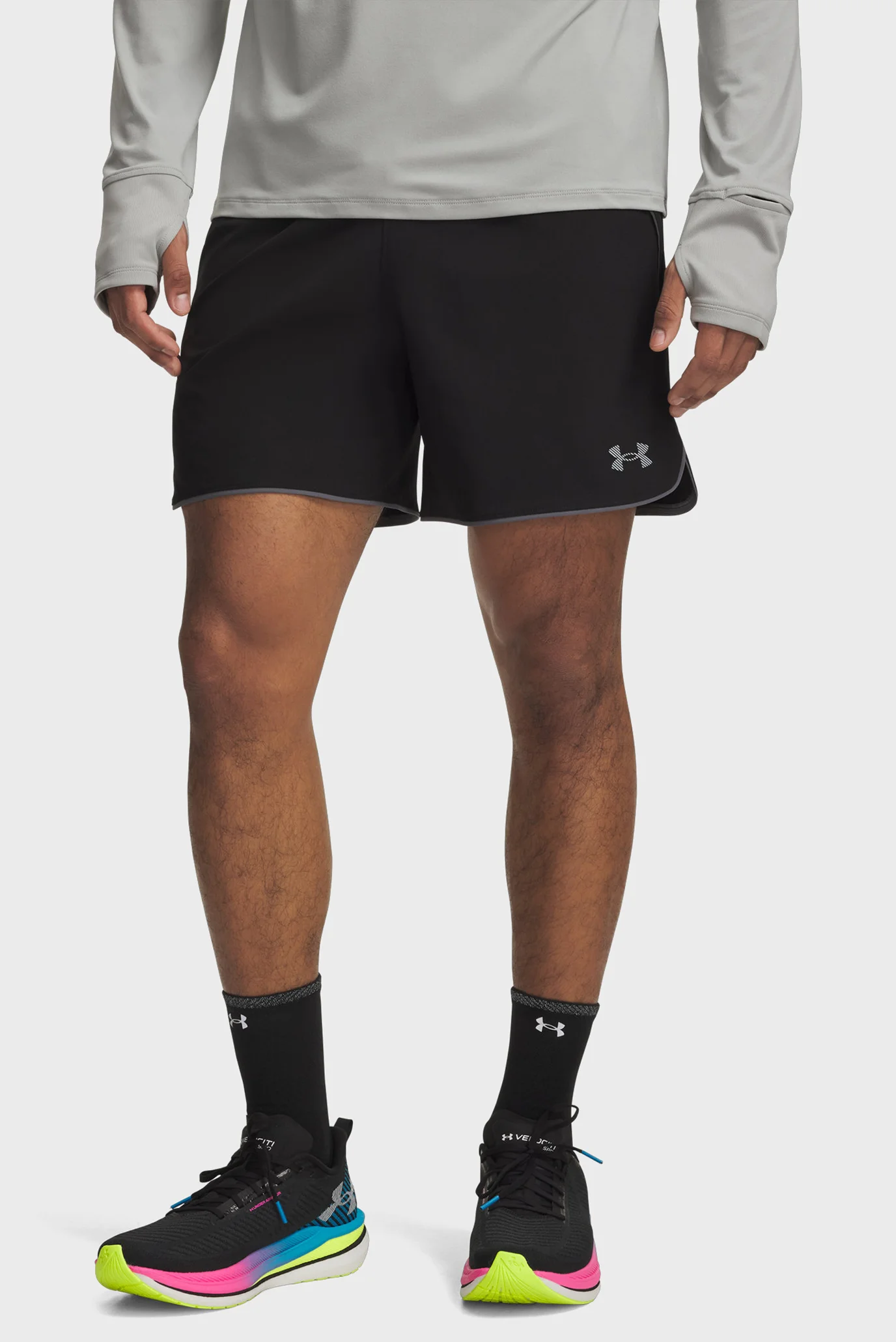 Under Armour მამაკაცის შორტი