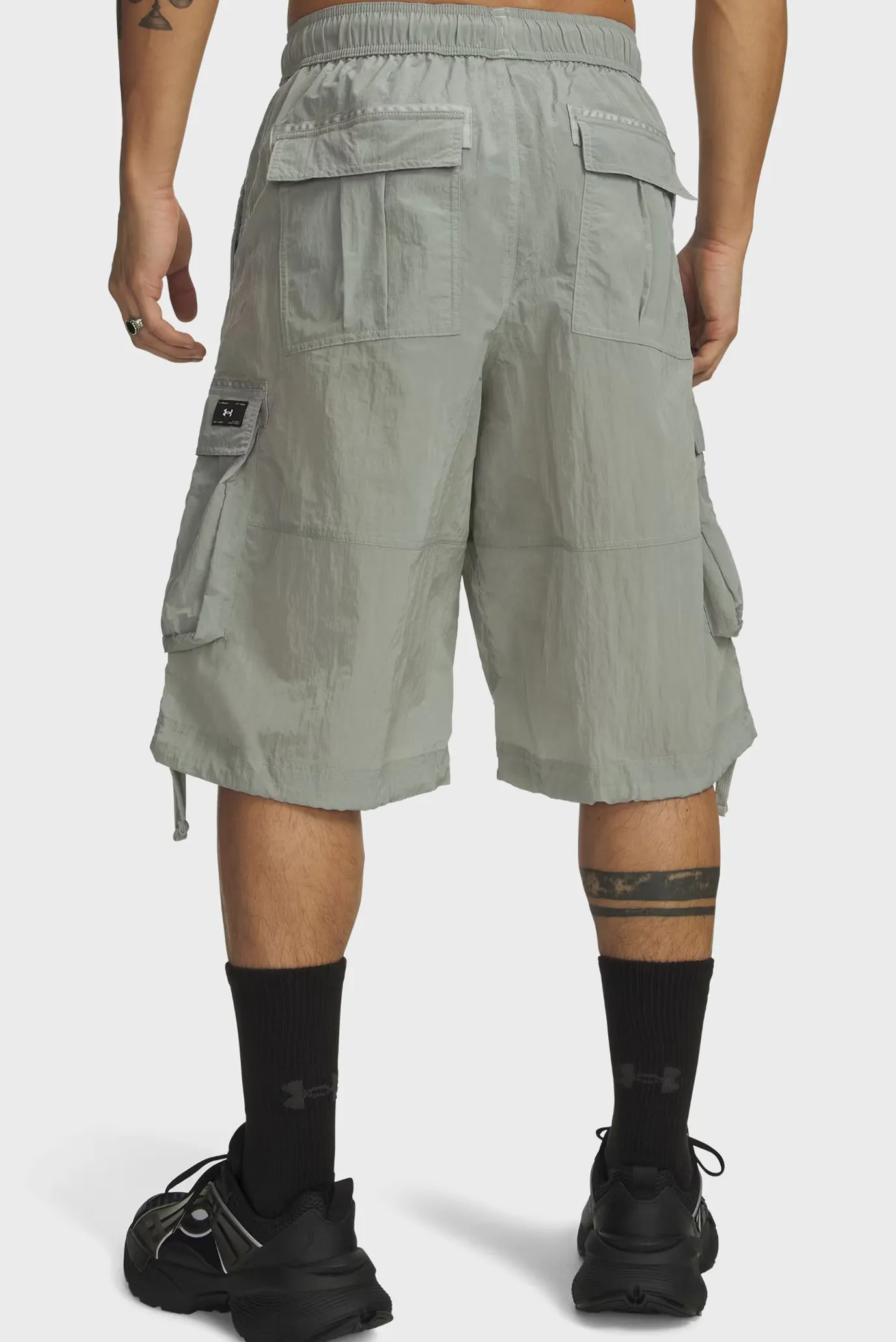 Under Armour მამაკაცის შორტი