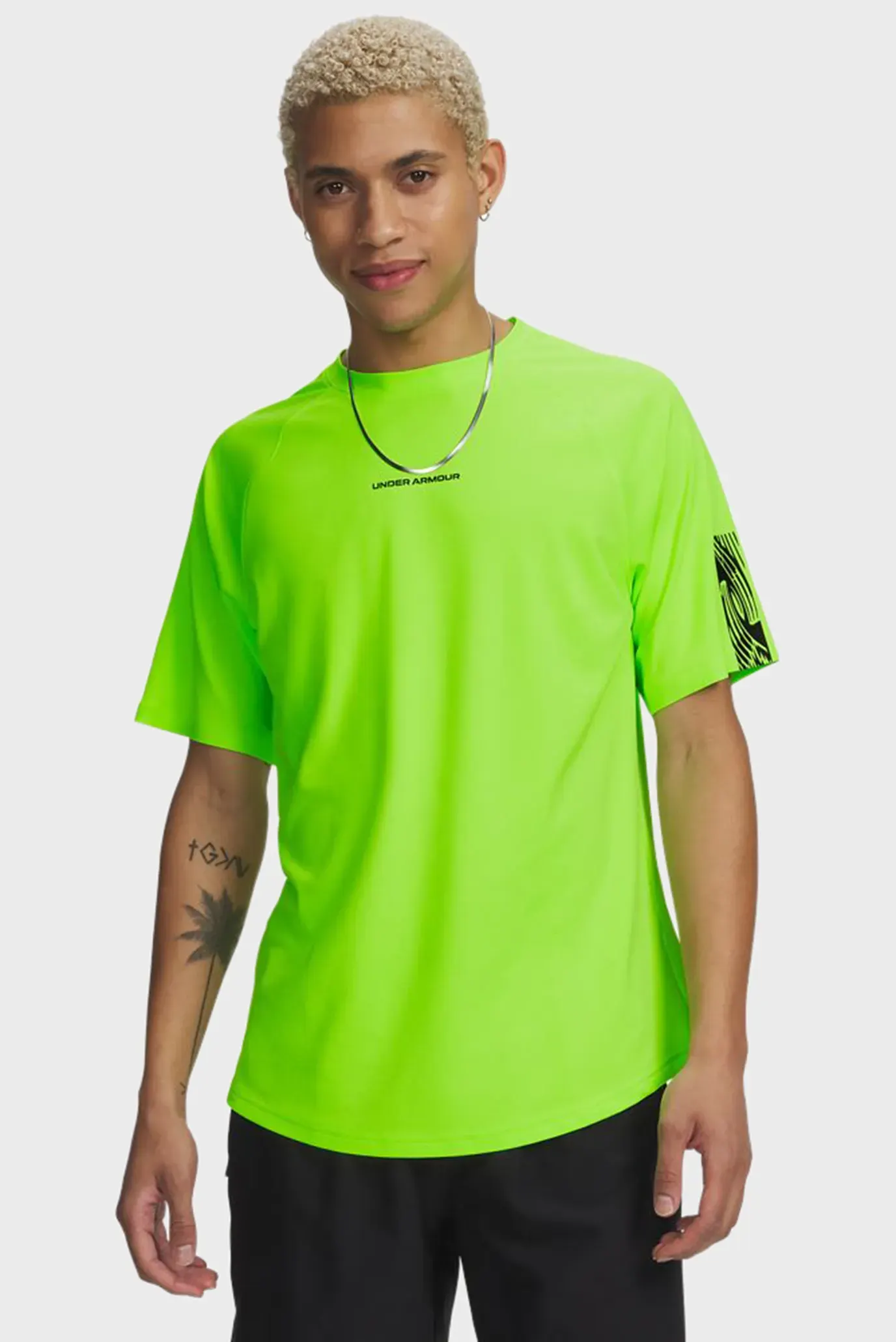 Under Armour მამაკაცის მაისური