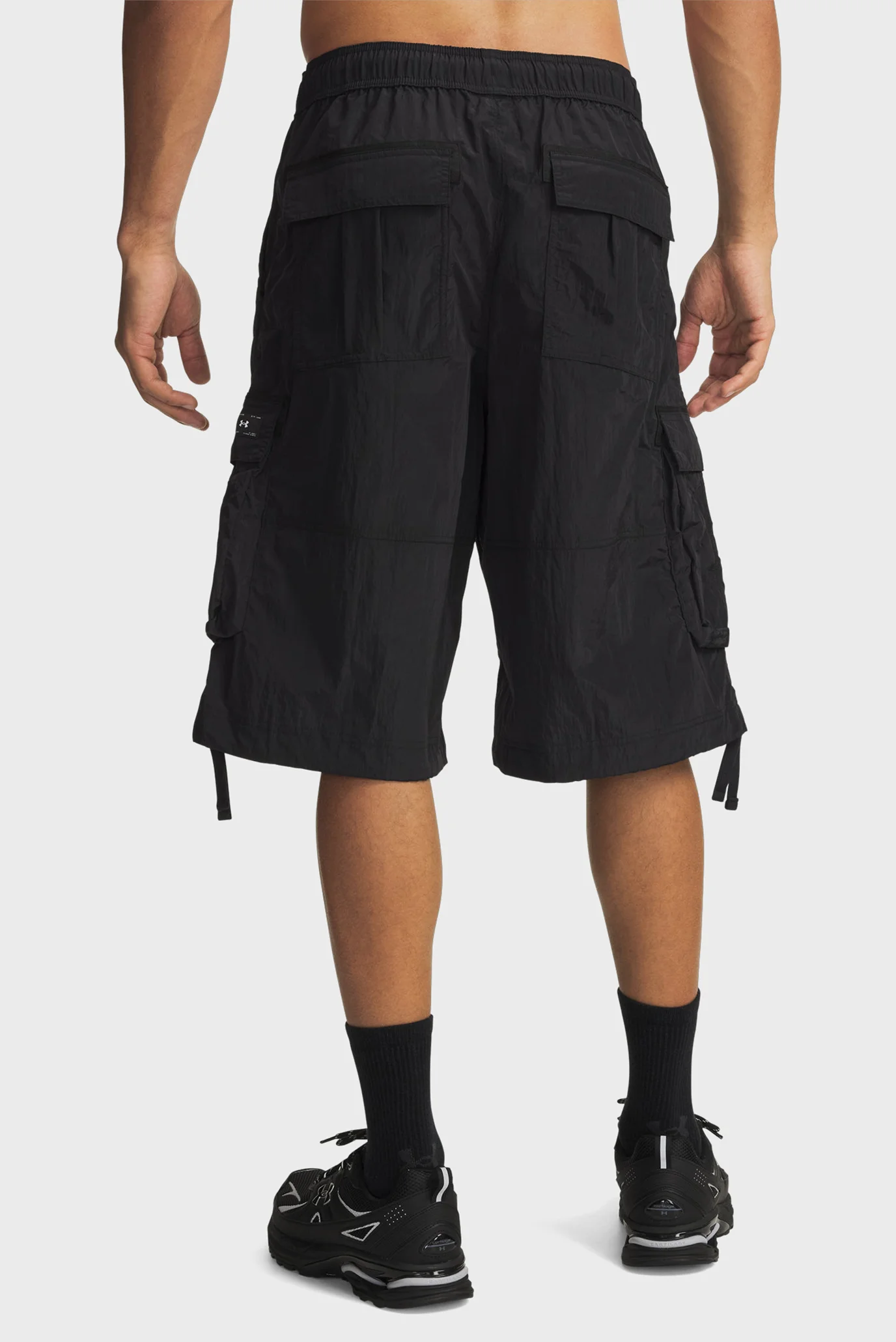 Under Armour მამაკაცის შორტი