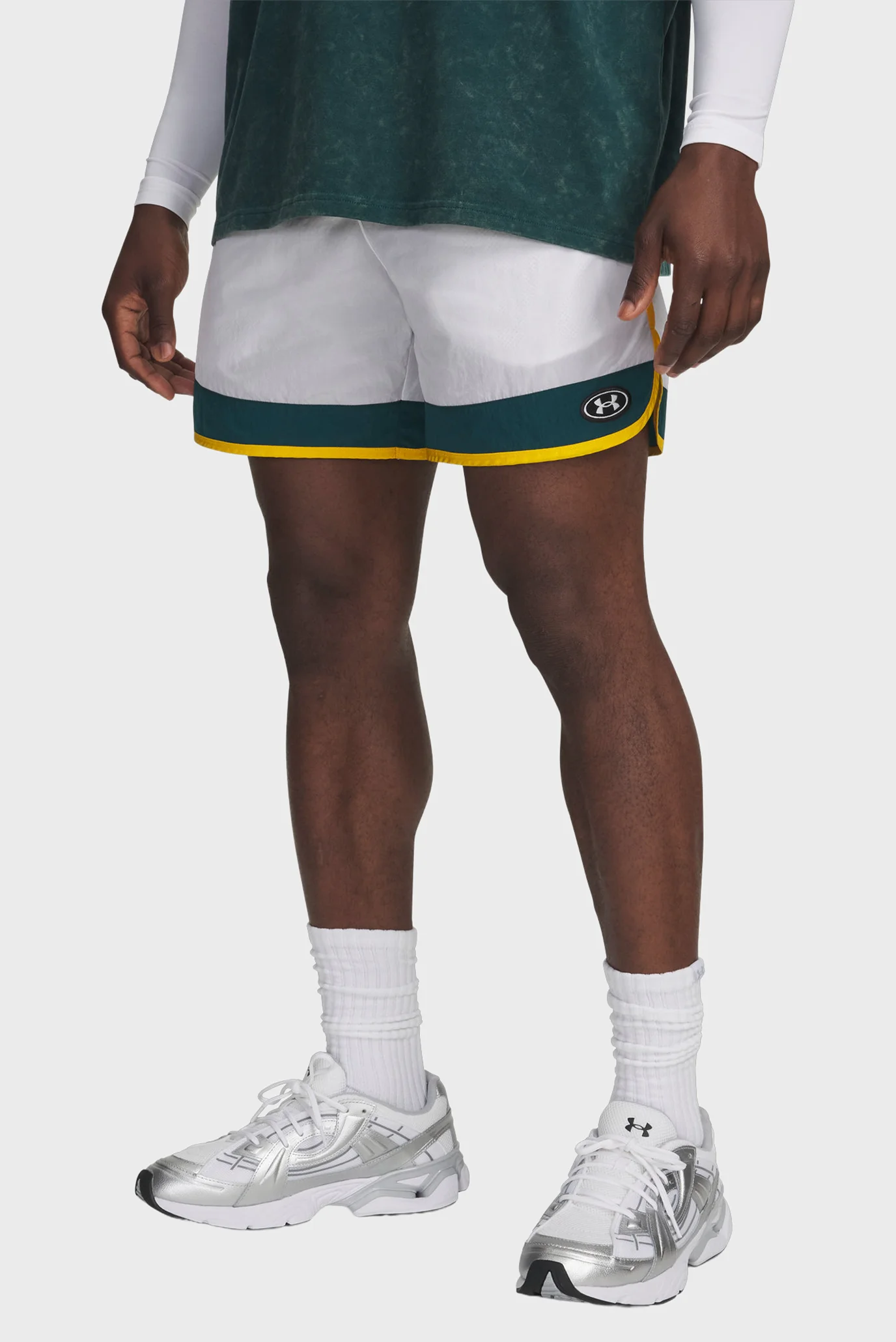 Under Armour მამაკაცის შორტი