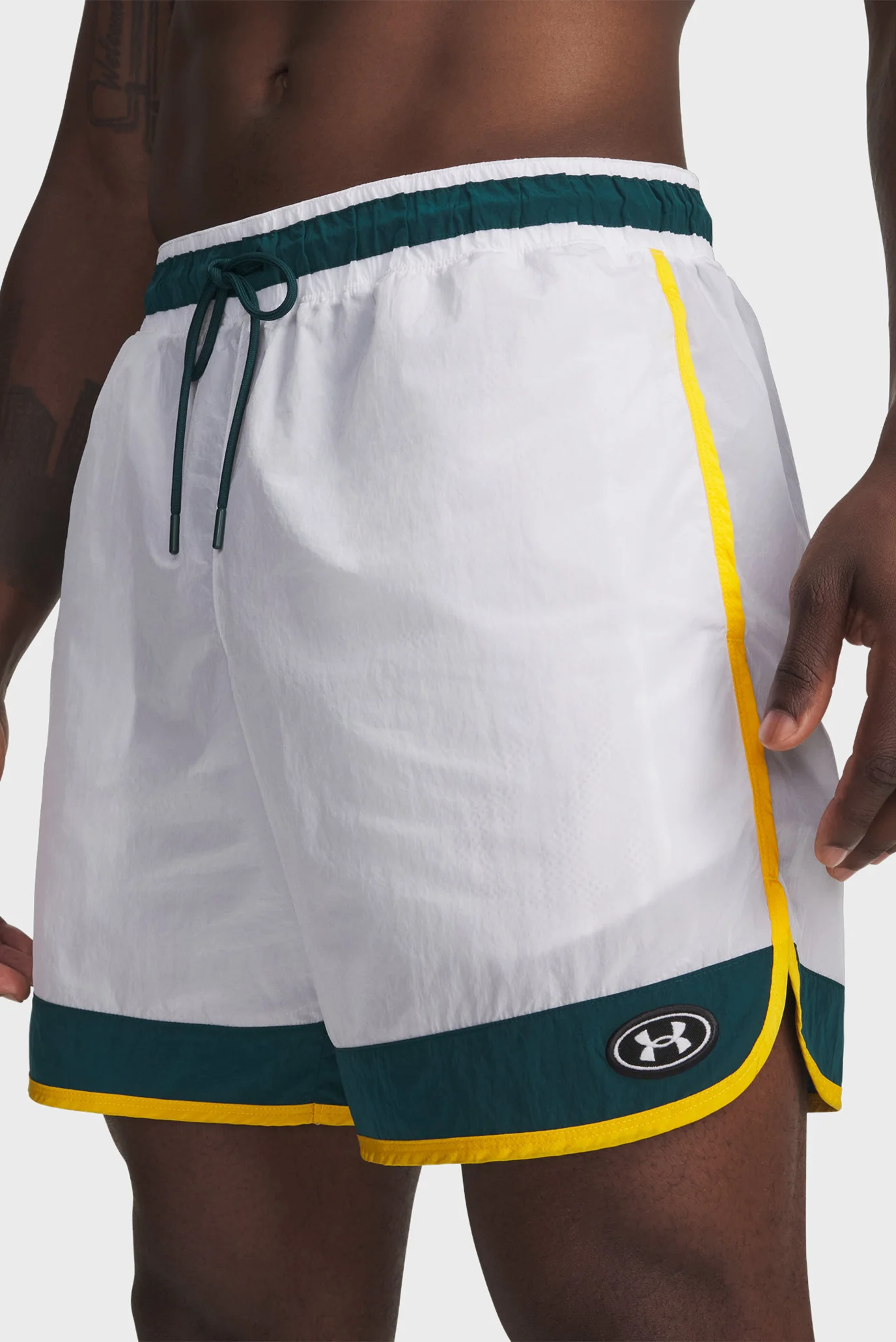 Under Armour მამაკაცის შორტი