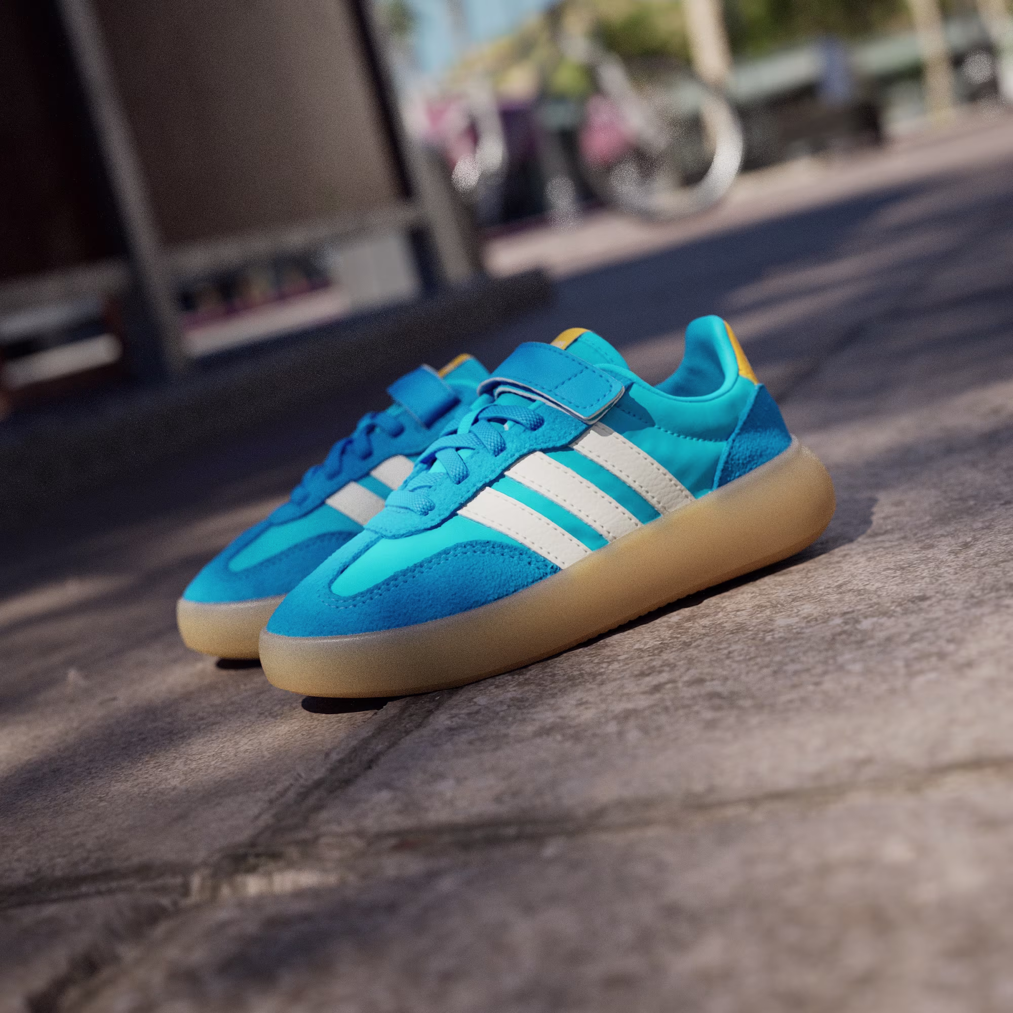 Adidas ბავშვის სპორტული ფეხსაცმელი