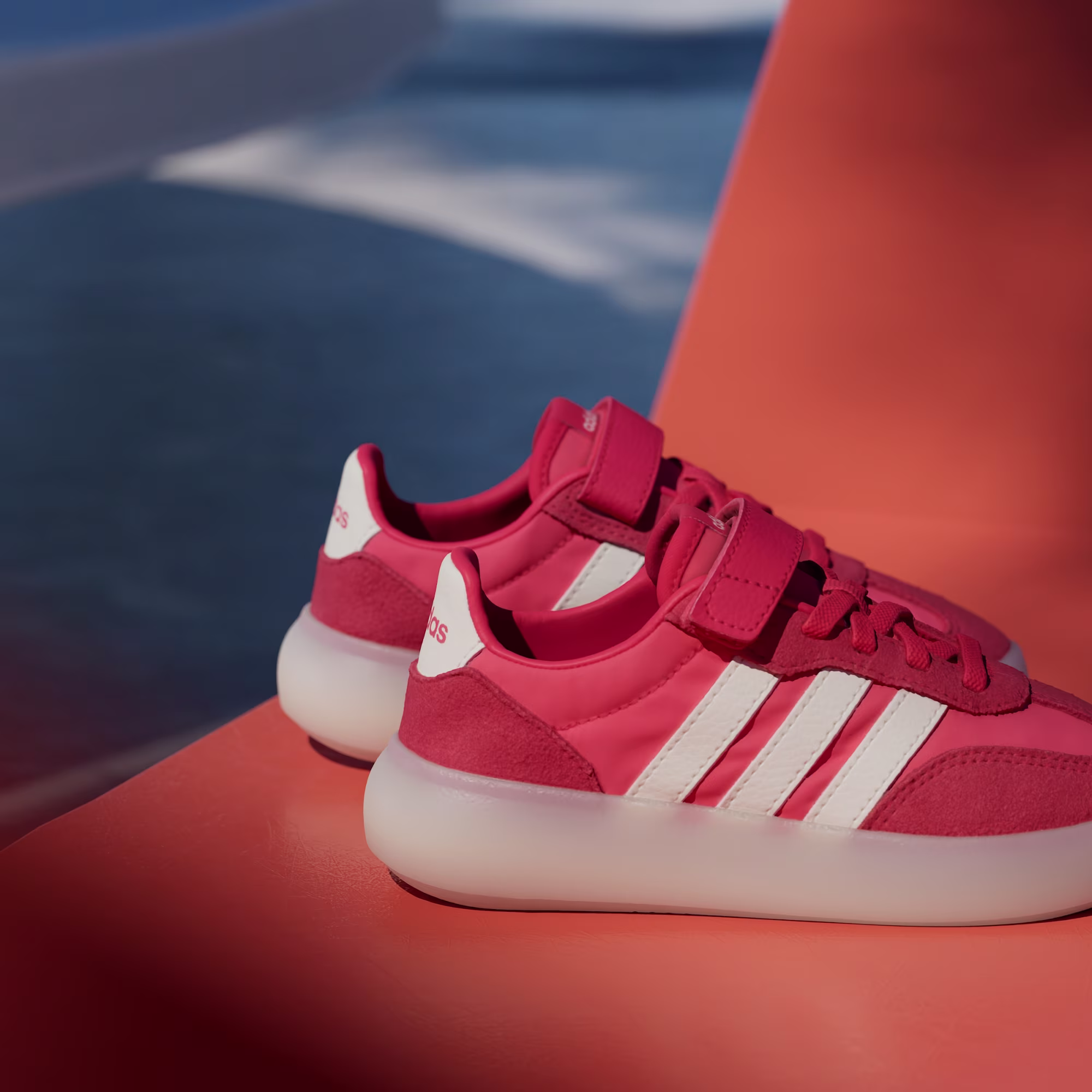Adidas ბავშვის სპორტული ფეხსაცმელი