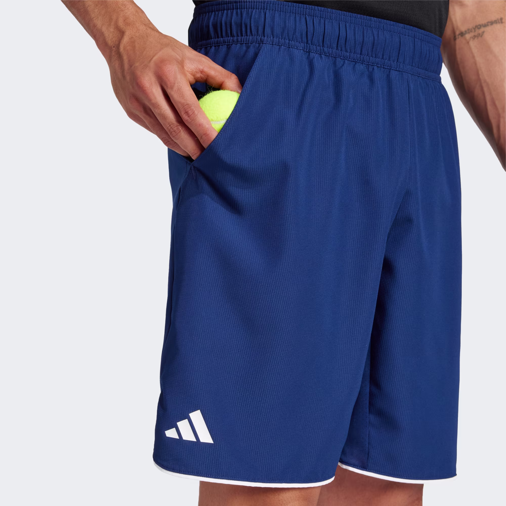 Adidas მამაკაცის შორტი CLUB SHORT