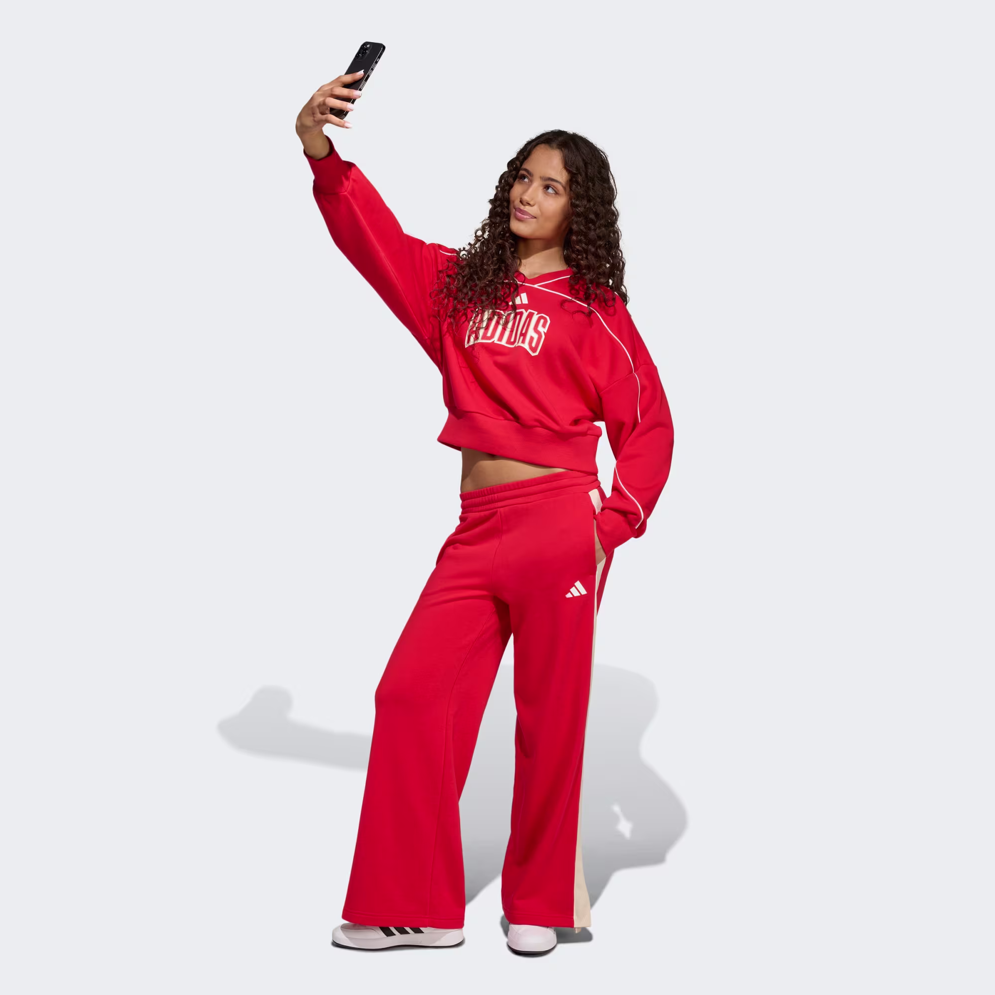 Adidas ბავშვის ჯემპრი