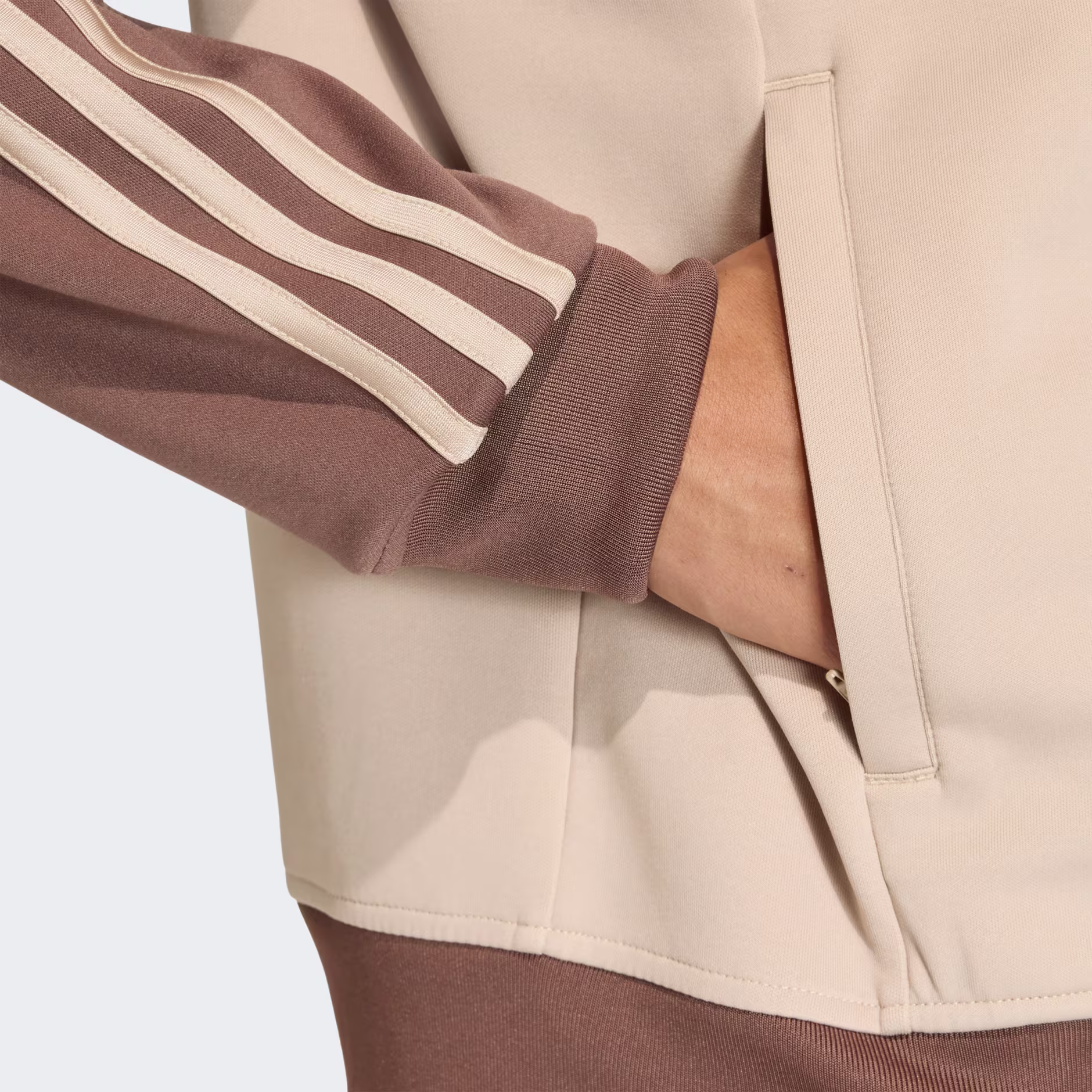 Adidas ქალის ჯემპრი