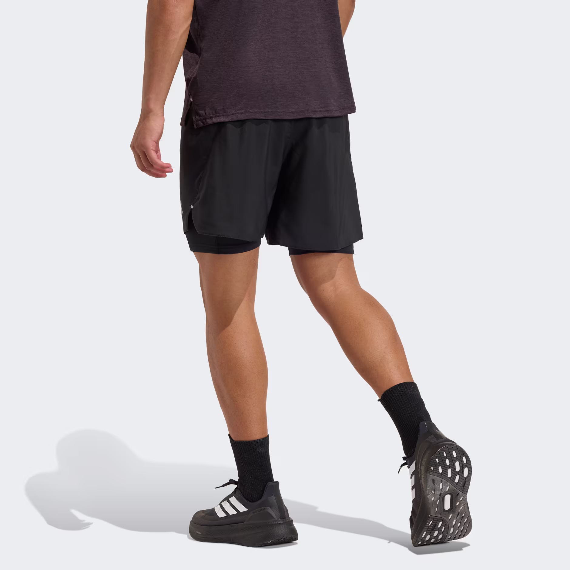 Adidas მამაკაცის შორტი