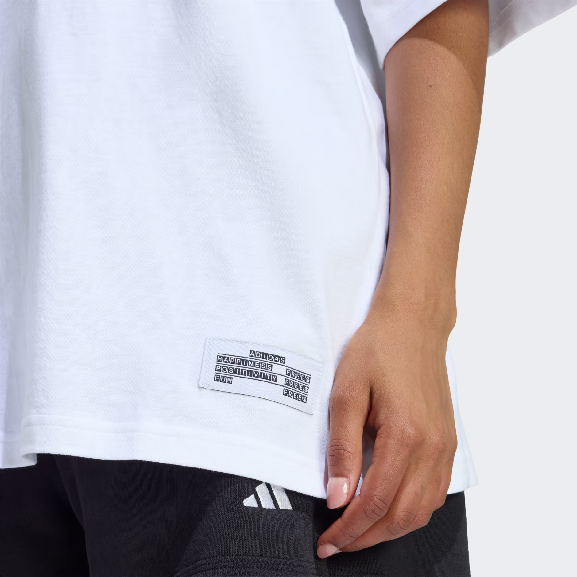 Adidas ქალის მაისური
