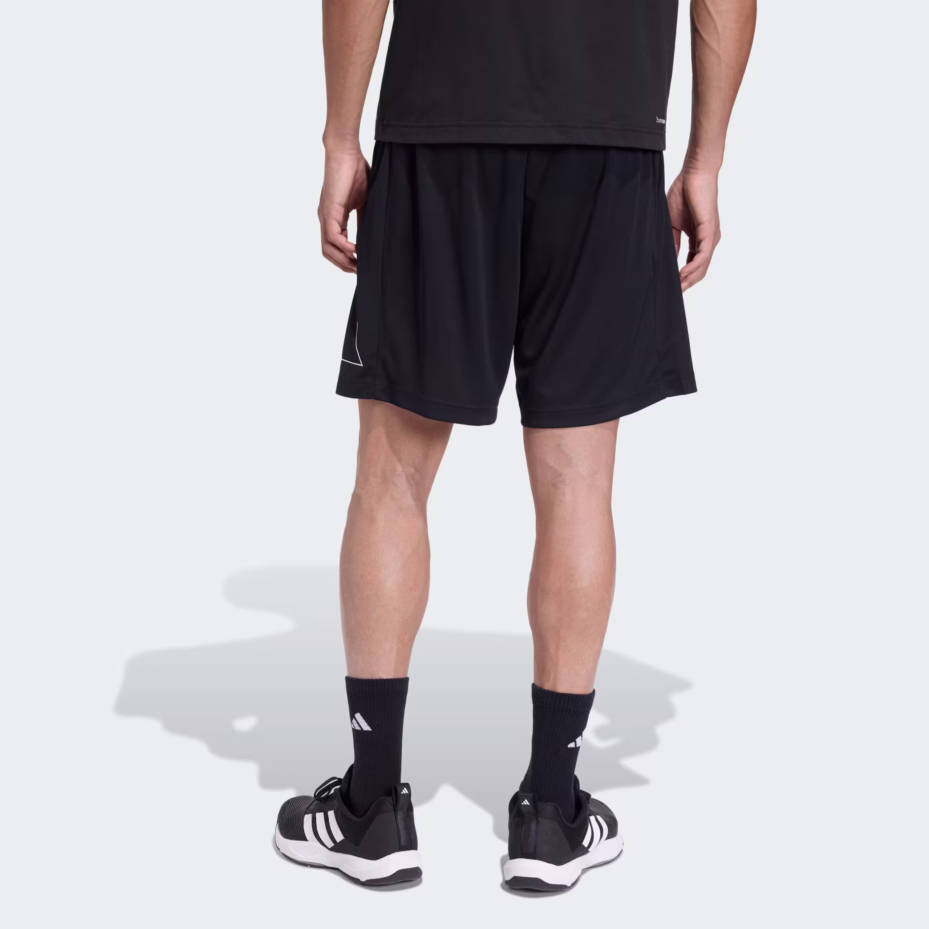 Adidas მამაკაცის შორტი