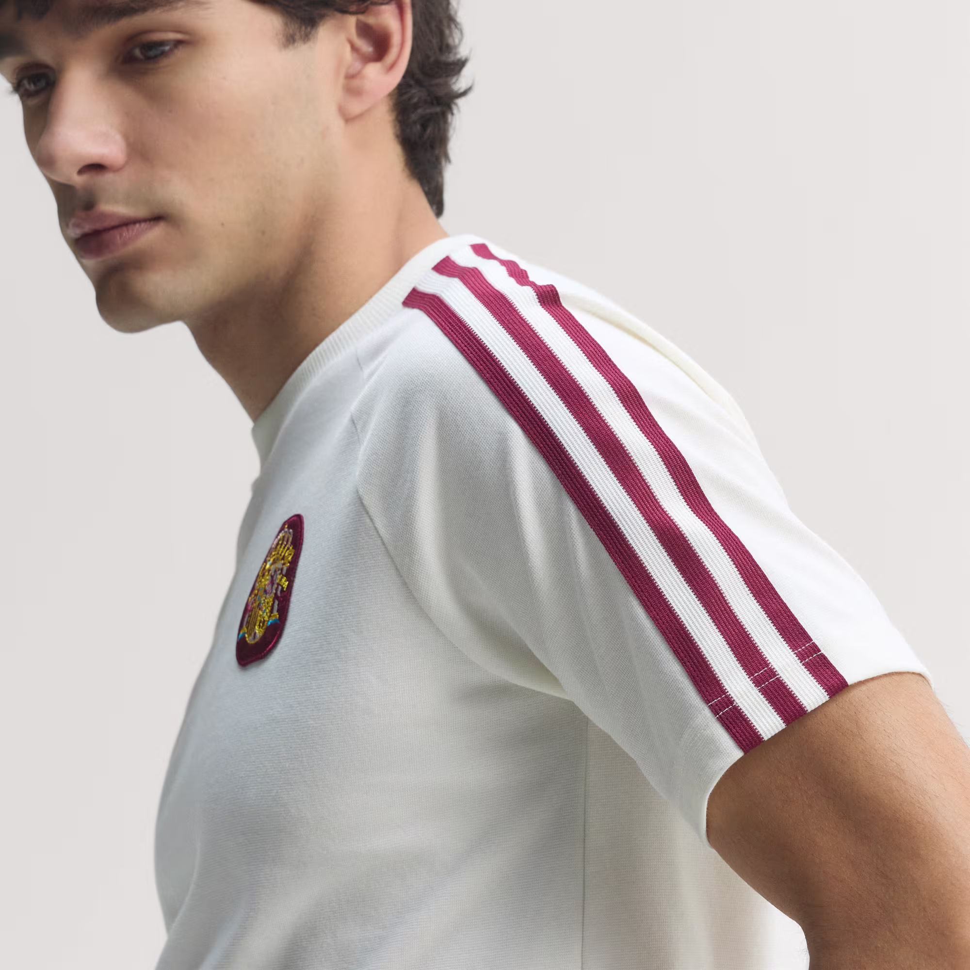 Adidas მამაკაცის მაისური