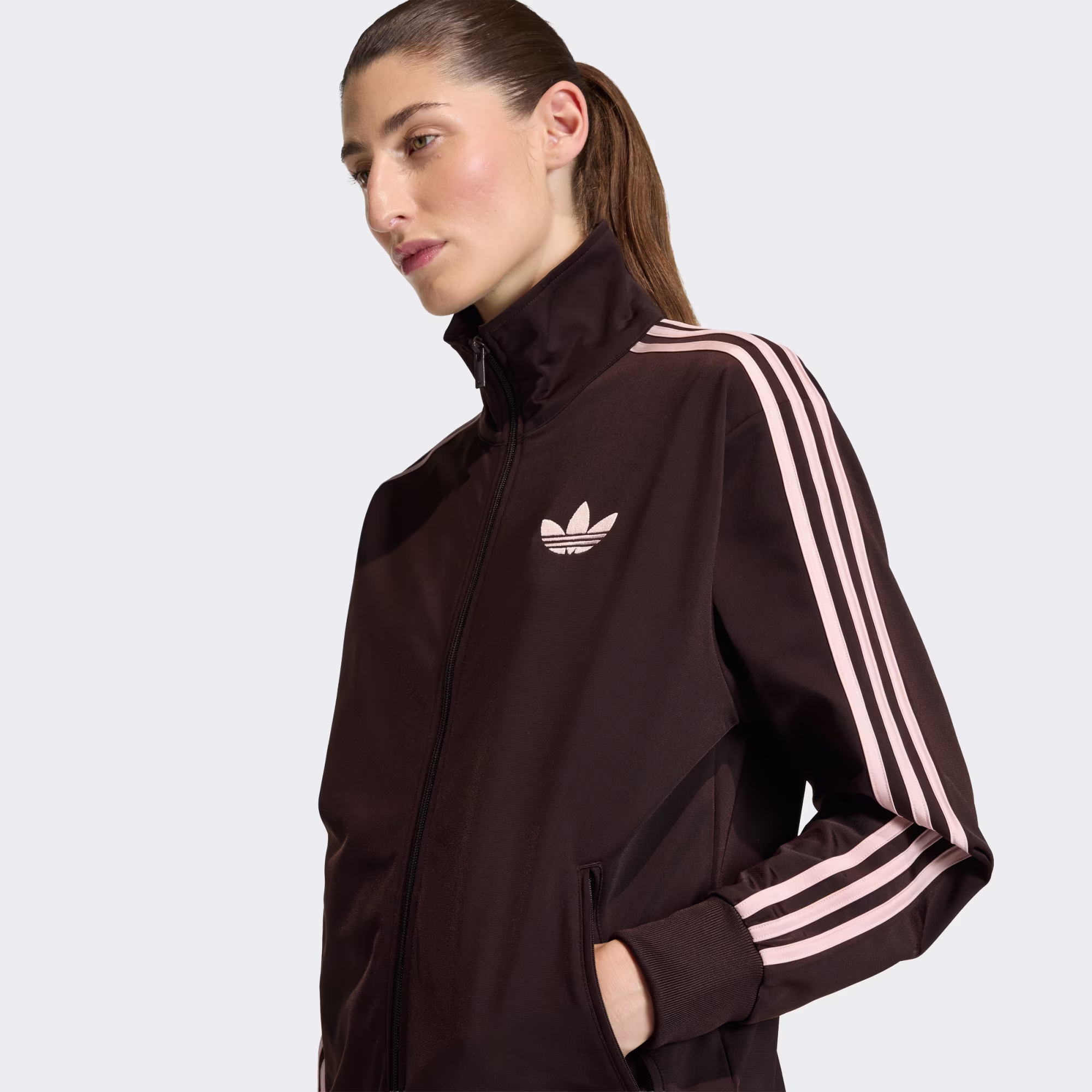 Adidas ქალის ჯემპრი
