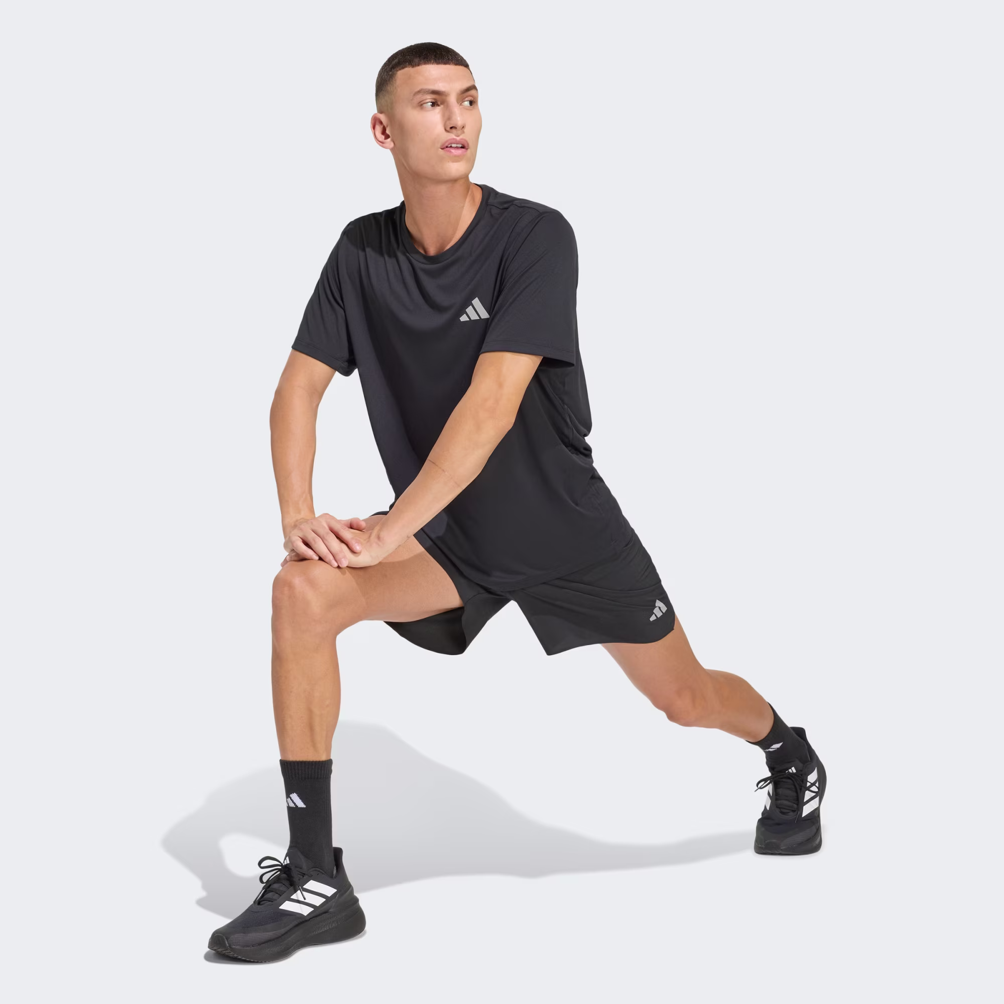 Adidas მამაკაცის შორტი